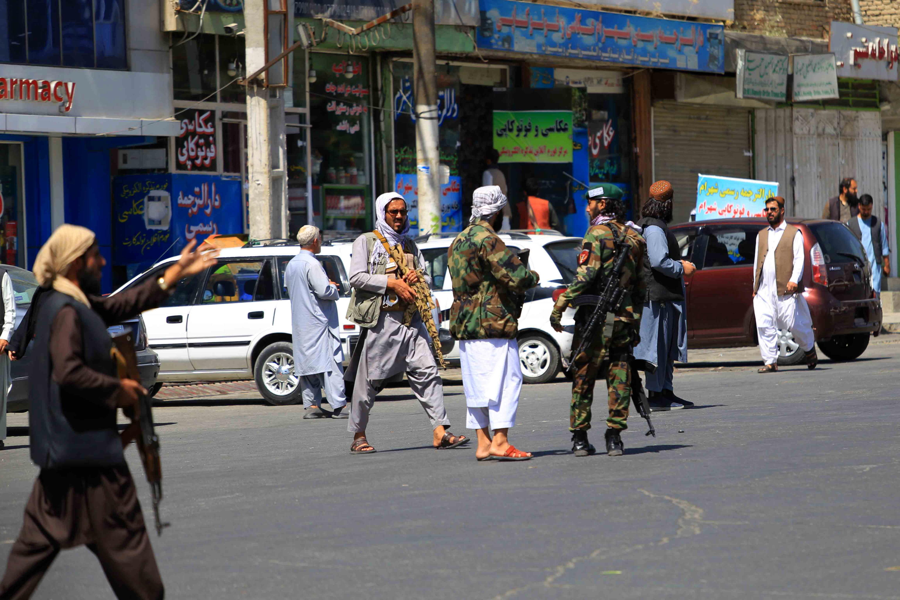ANSA/EPA/STRINGER attacco Isis tempio sikh Kabul