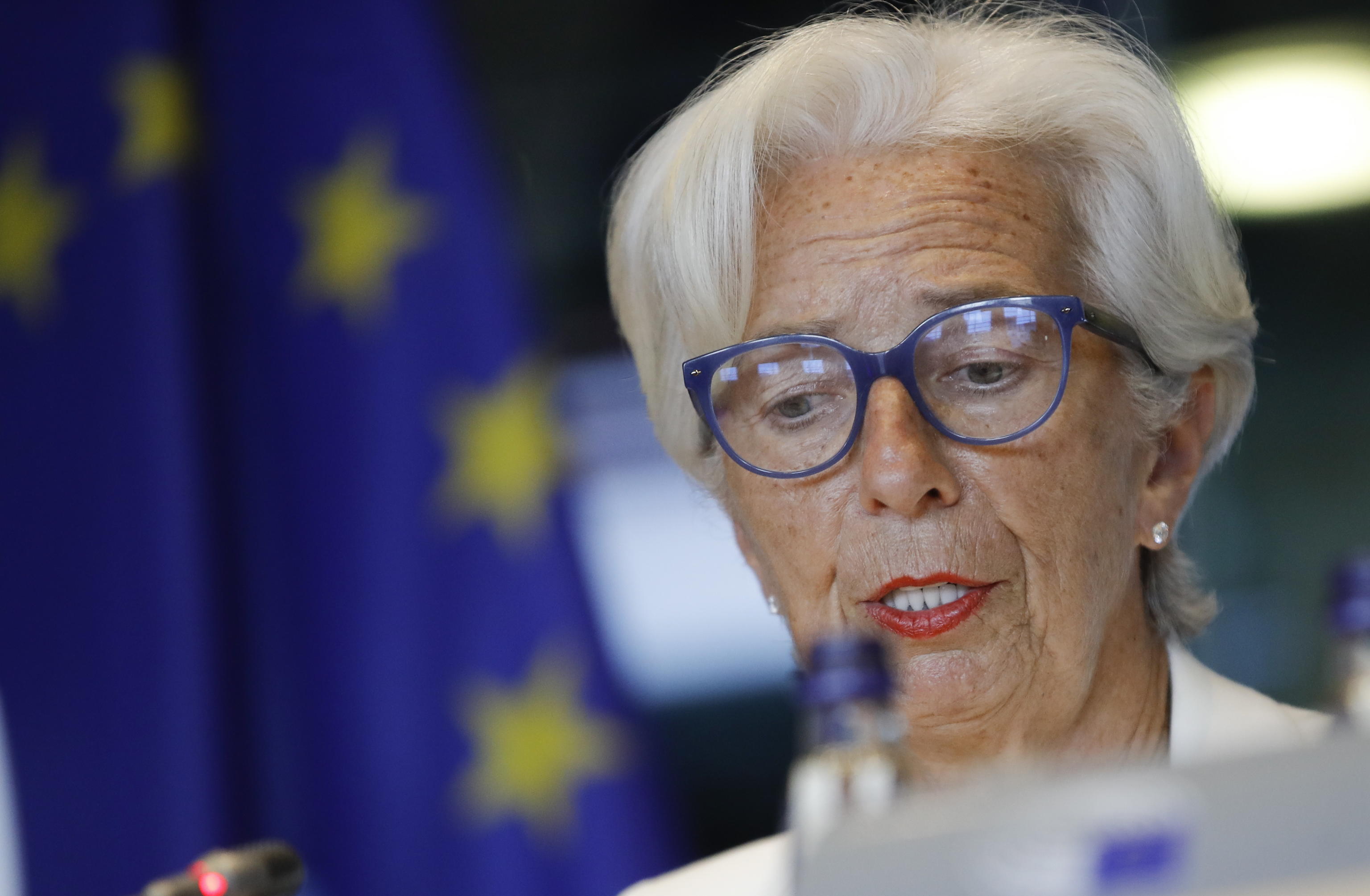 lagarde EPA/OLIVIER HOSLET
