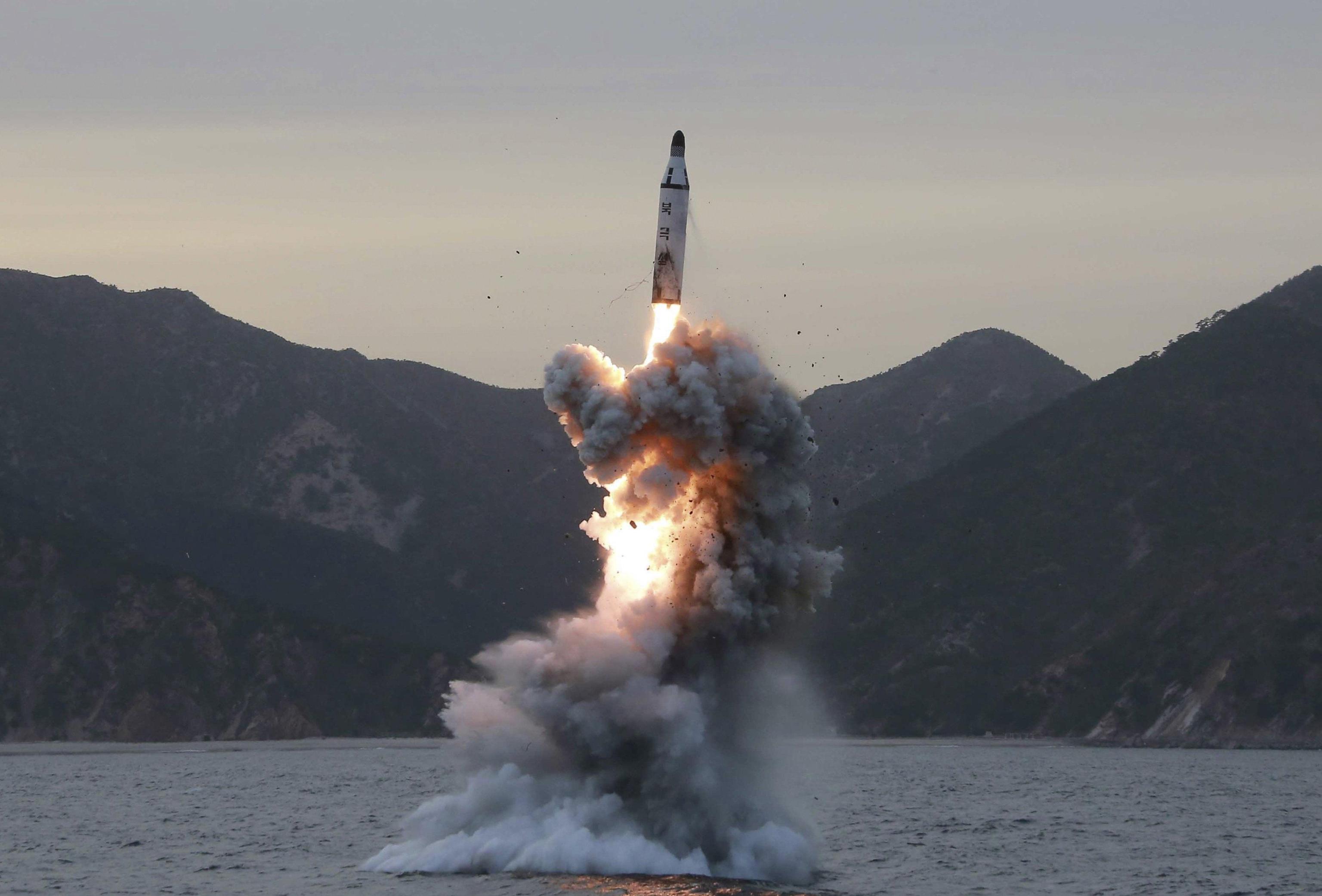 MISSILE BALISTICO