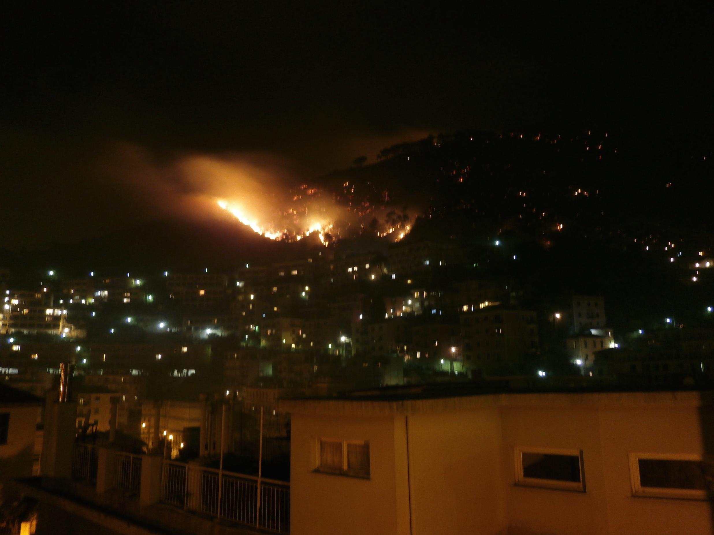 incendio genova