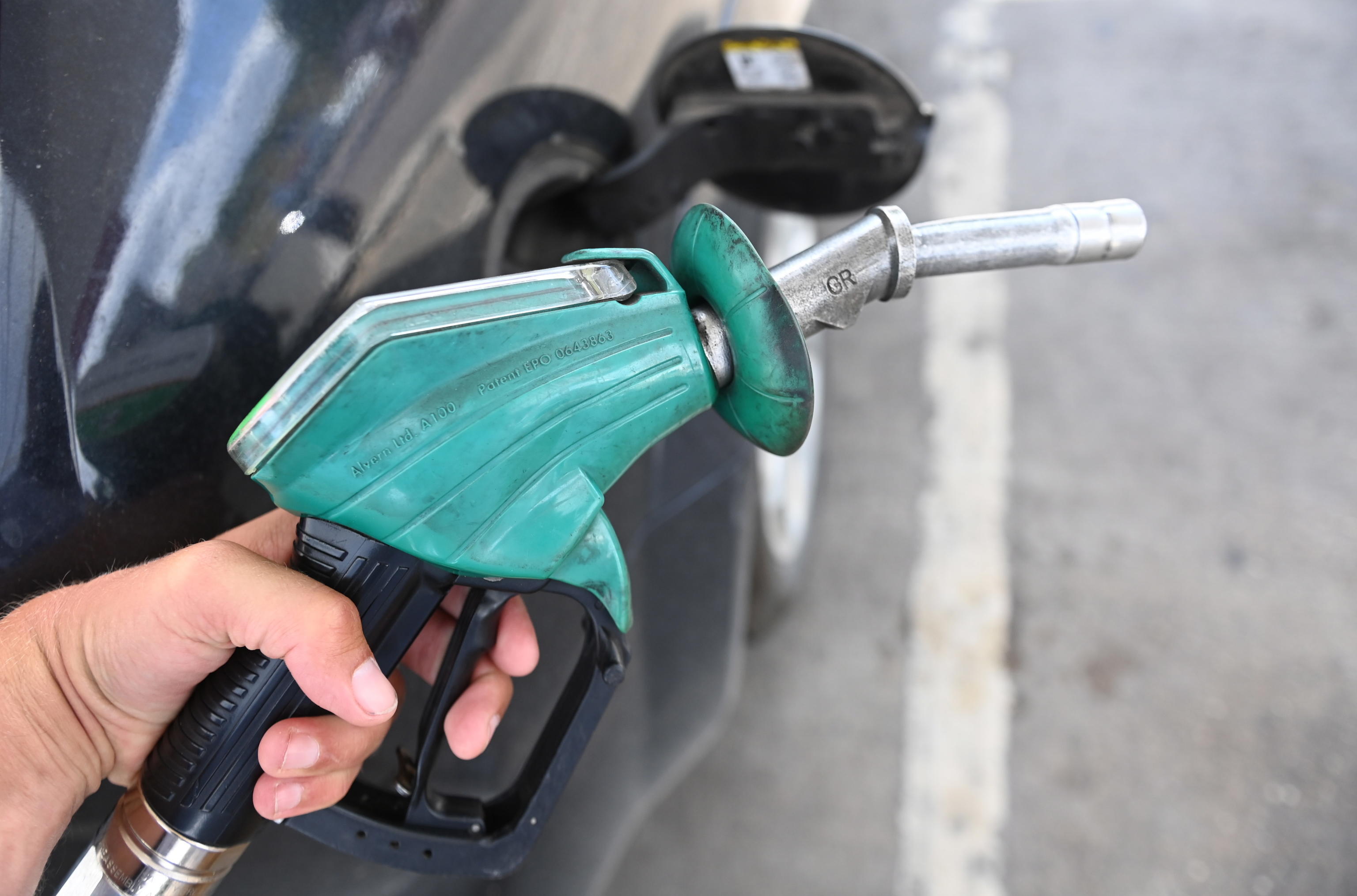 BENZINA