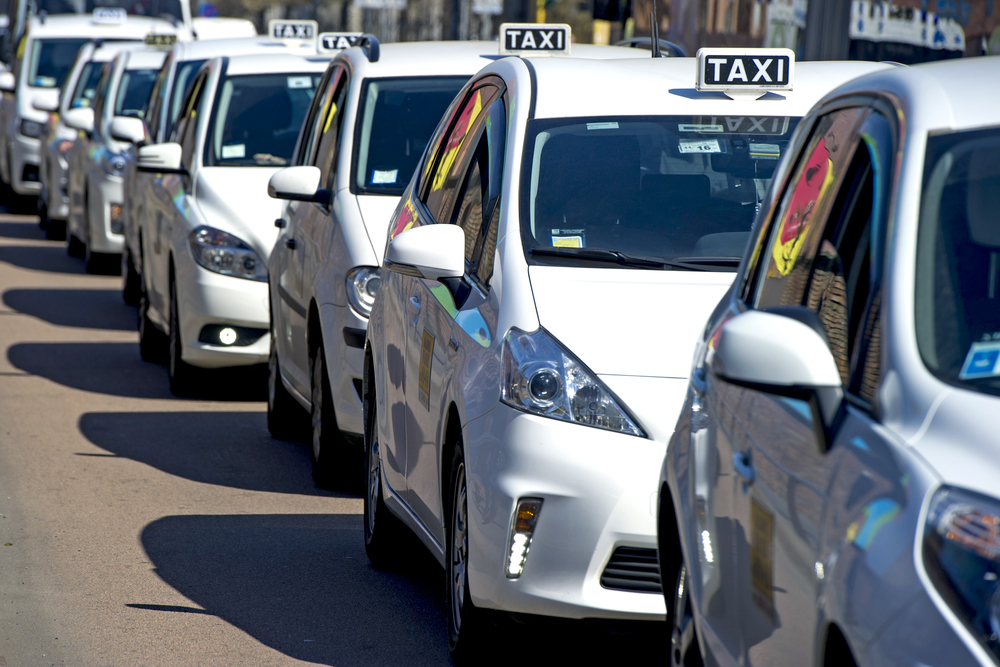 SHUTTERSTOCK TAXI