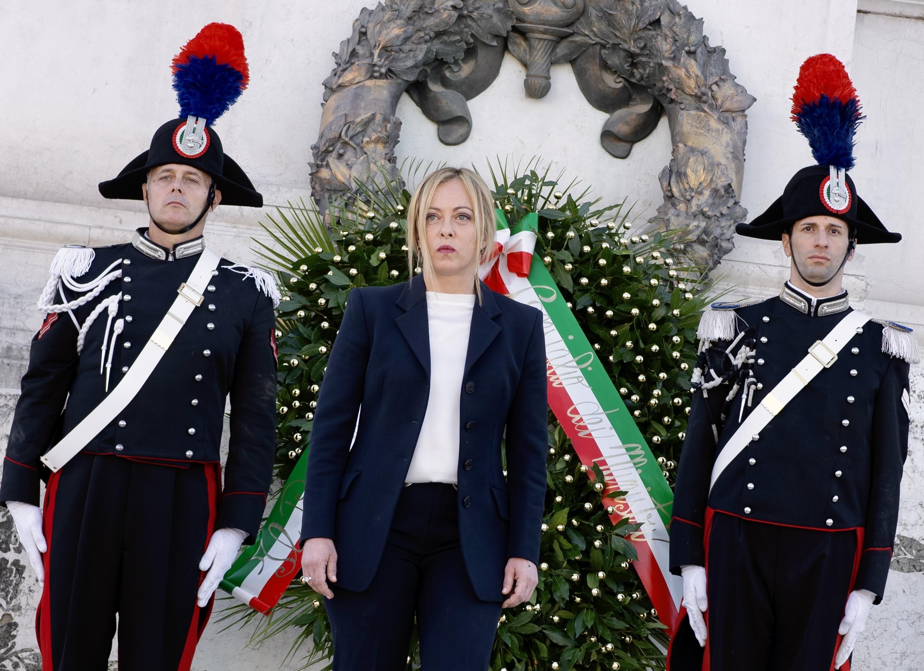 MELONI ALTARE PATRIA