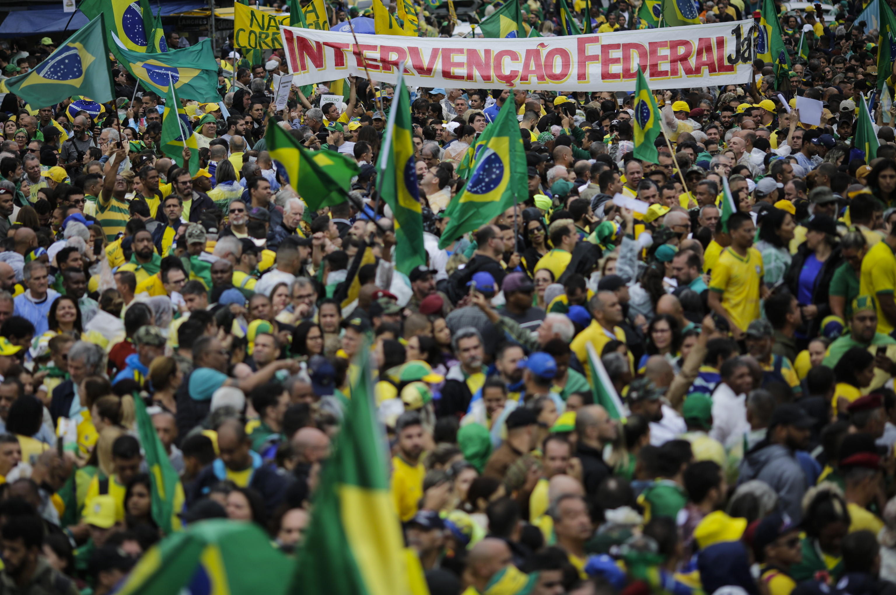 ANSA/EPA/ANTONIO LACERDA