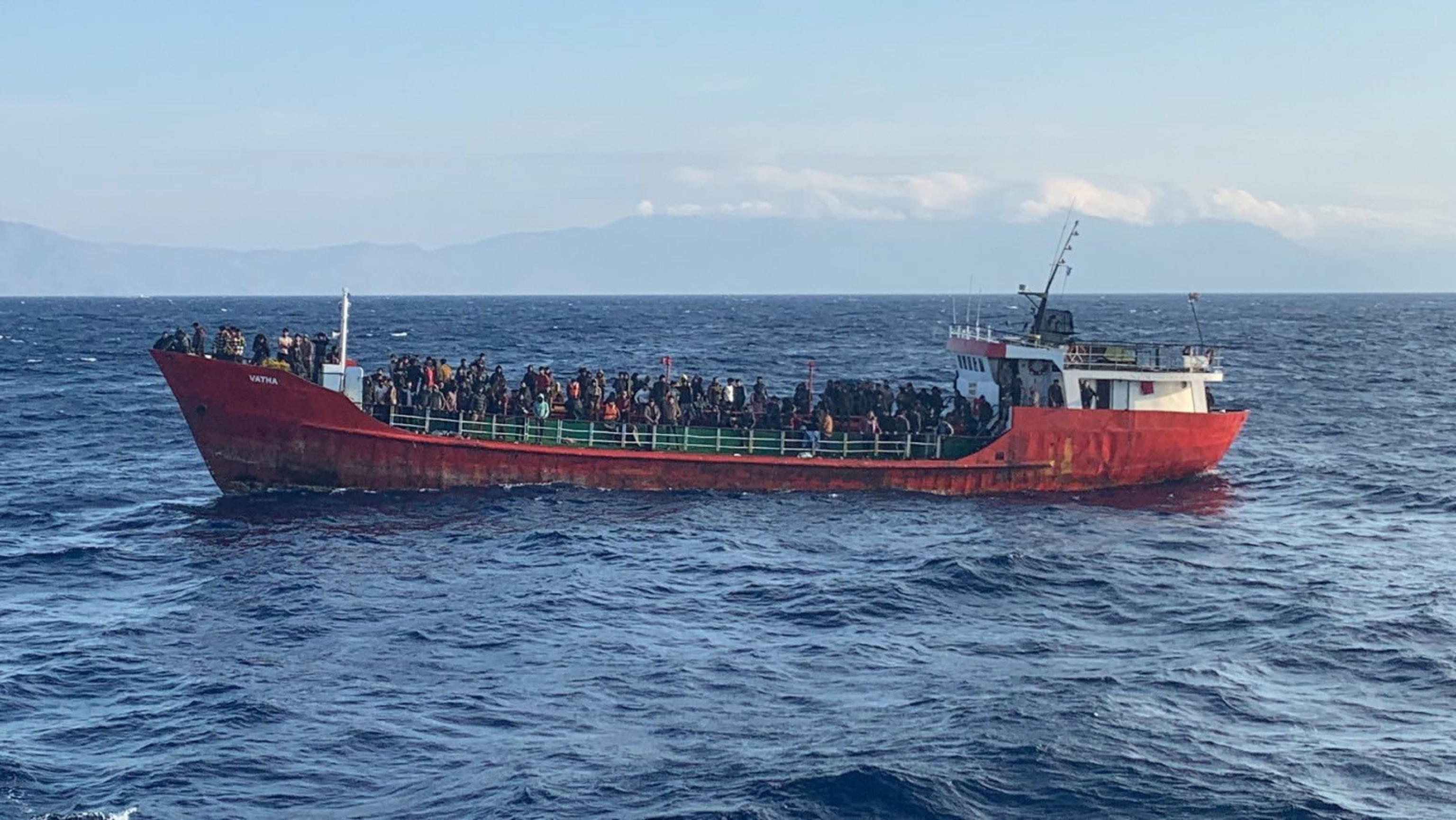 EPA/HANDOUT/HELLENIC COAST GUARD