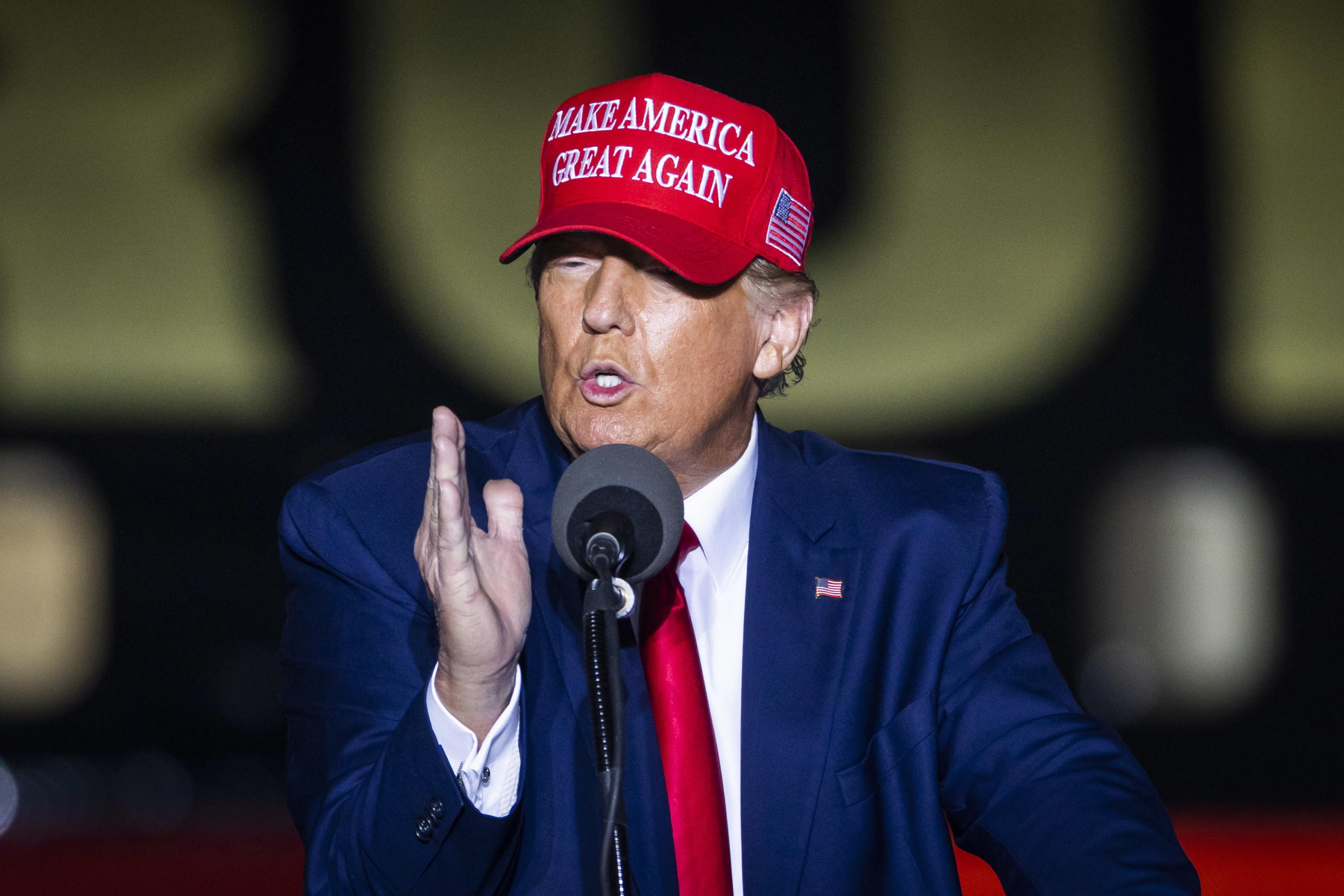 TRUMP