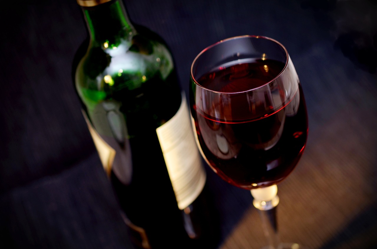 VINO ALCOL ALCOLICI ETICHETTE AVVERTENZE