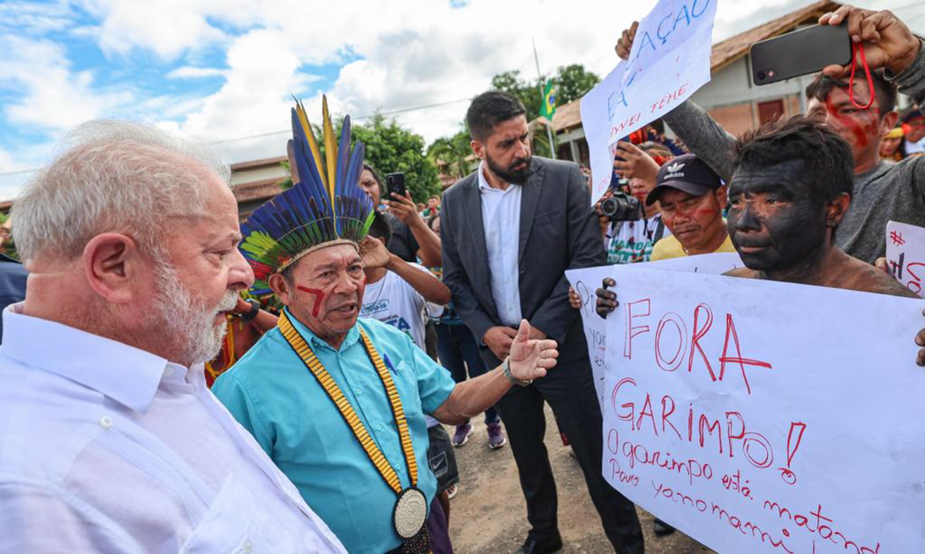 YANOMAMI INDIGENI FORESTA AMAZZONICA BRASILE