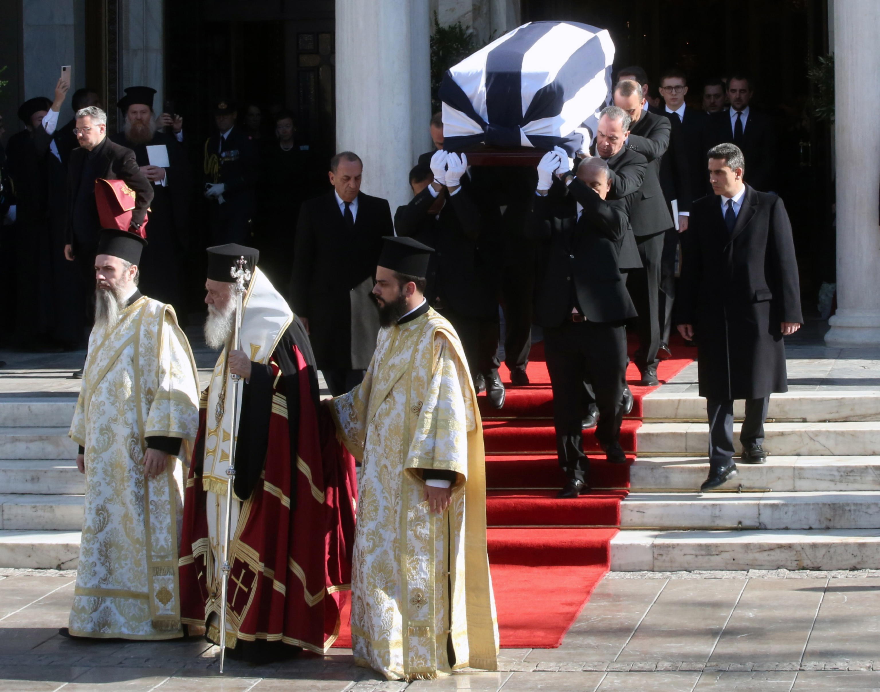 FUNERALI COSTANTINO II
