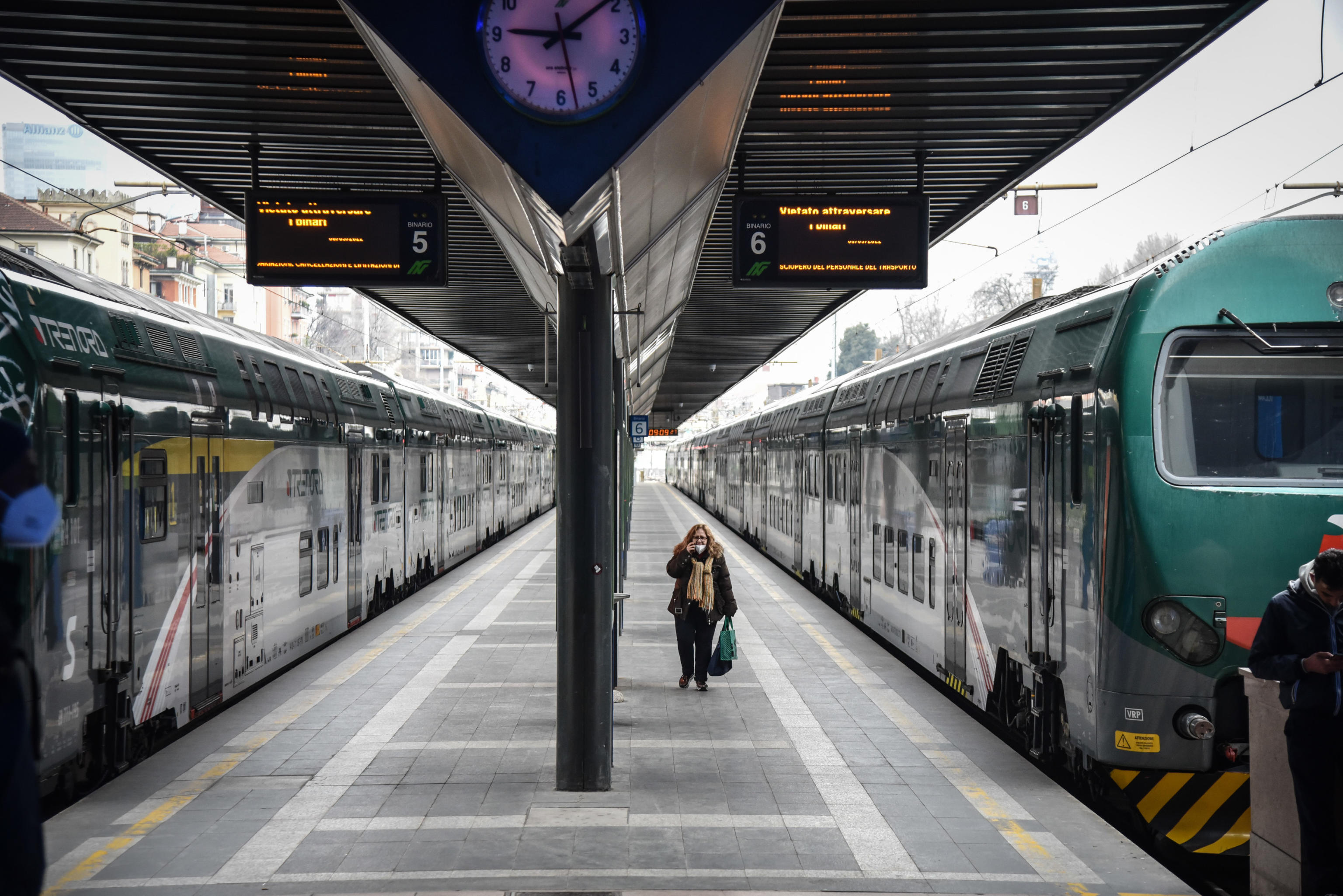 TRENO TRENORD MILANO