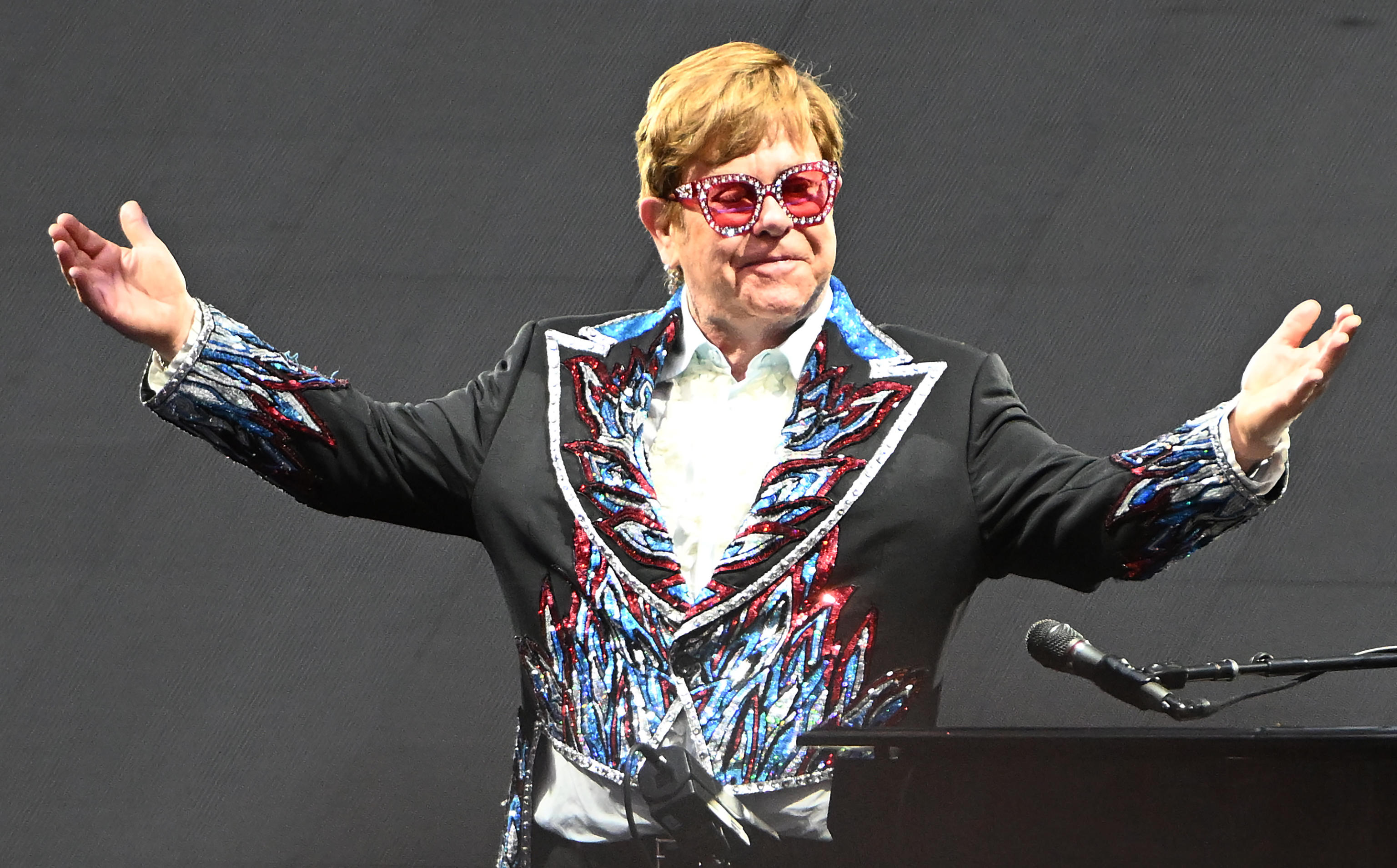 ELTON JOHN