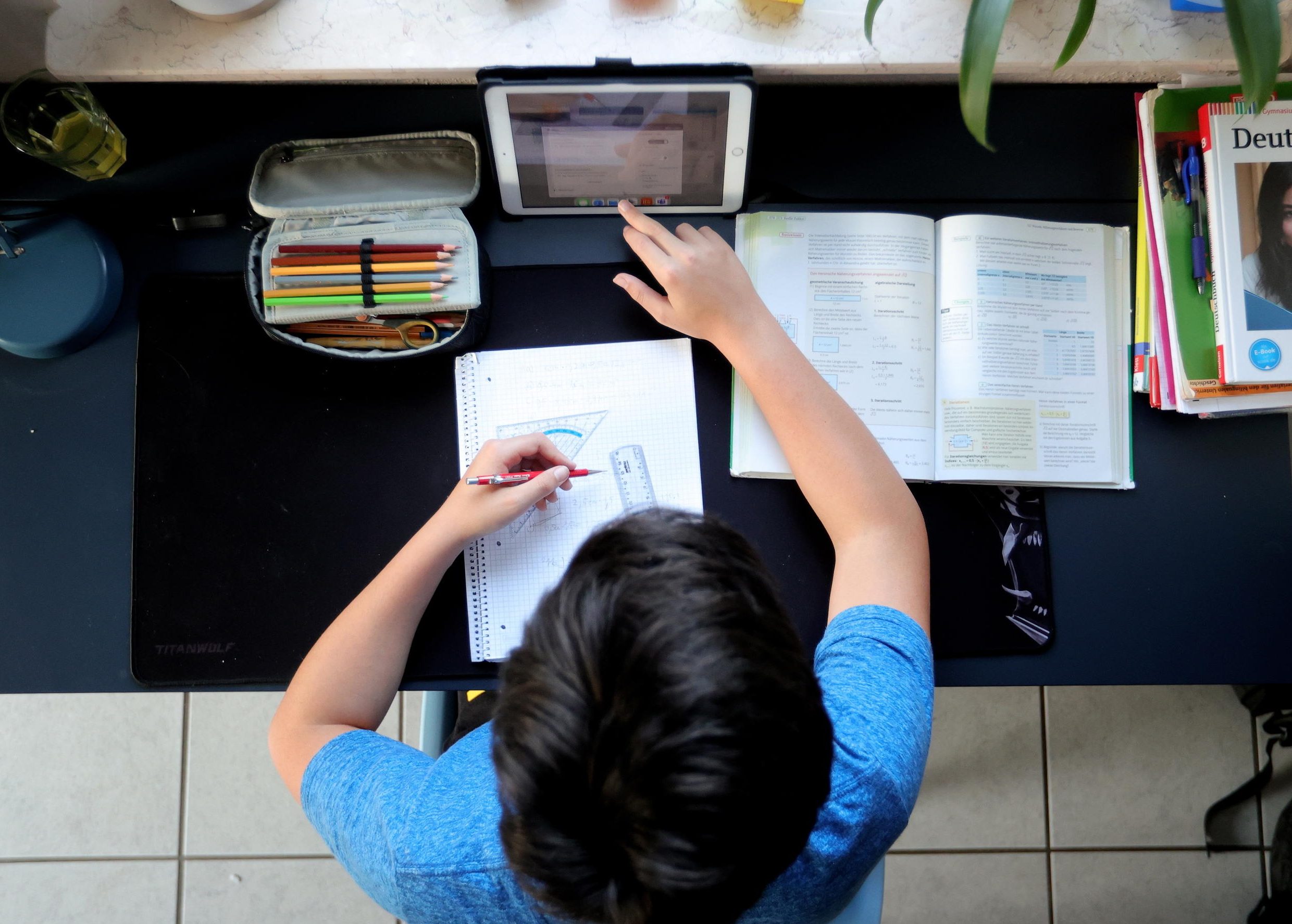 Homeschooling scuola di nazismo