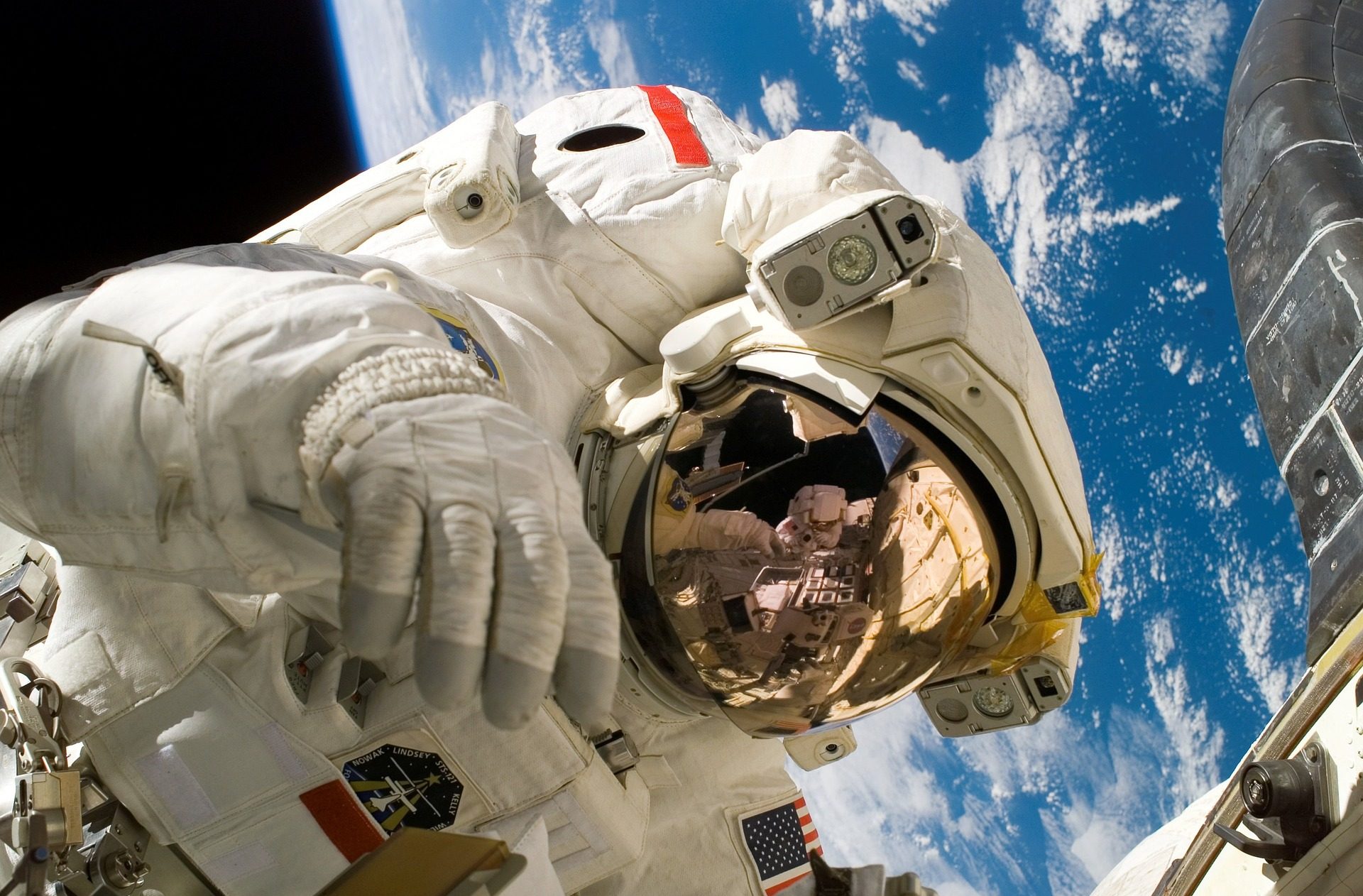 ASTRONAUTA
