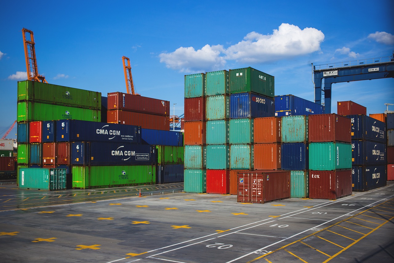 CONTAINER PORTO