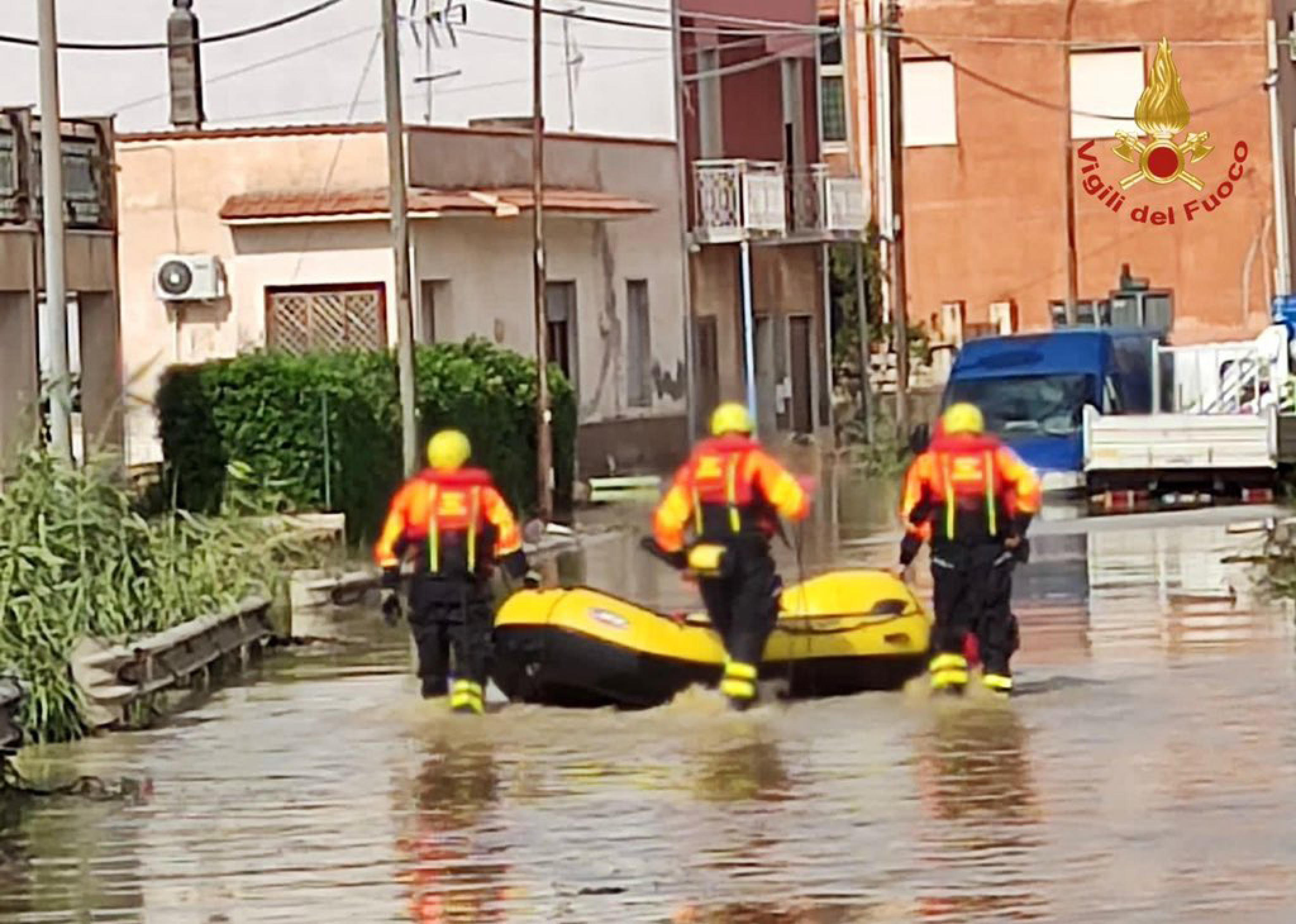ANSA/ VIGILI DEL FUOCO