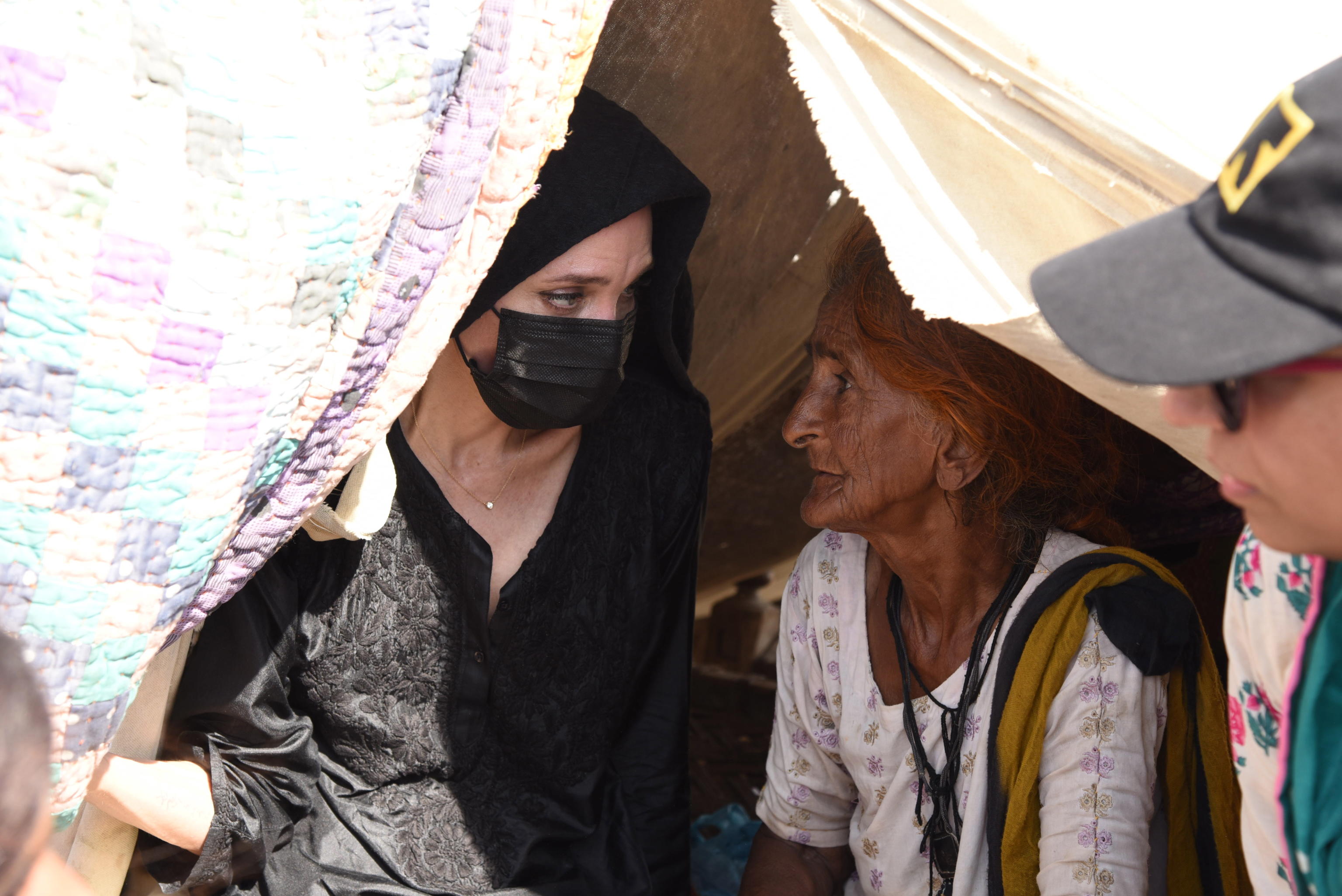 jolie in iraq