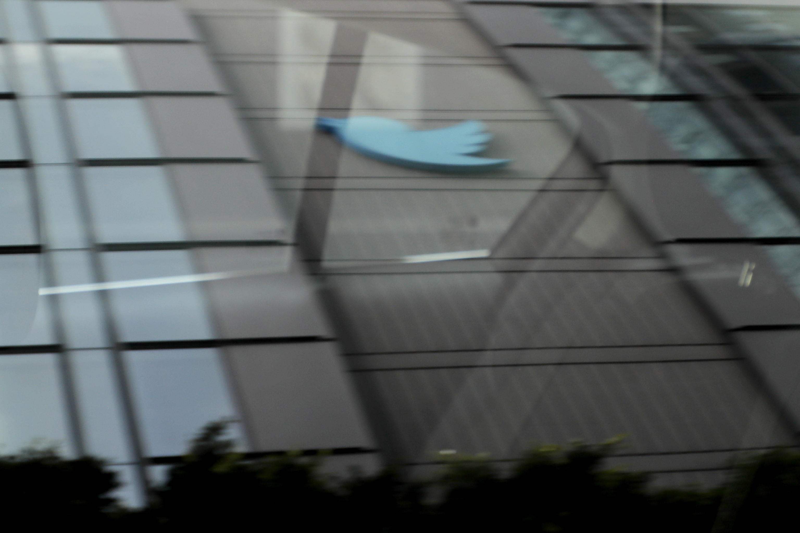 caratteri d twitter