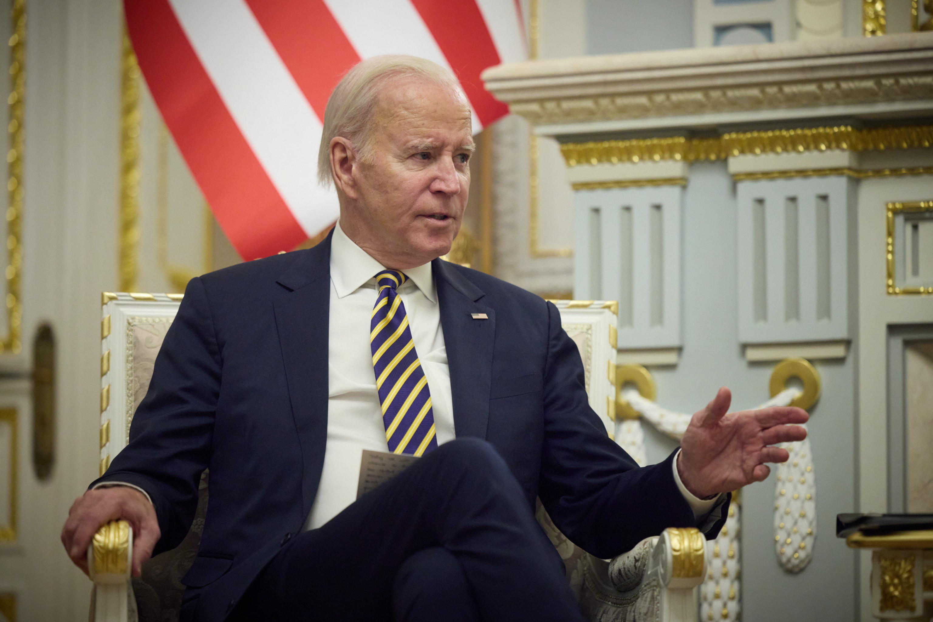 BIDEN