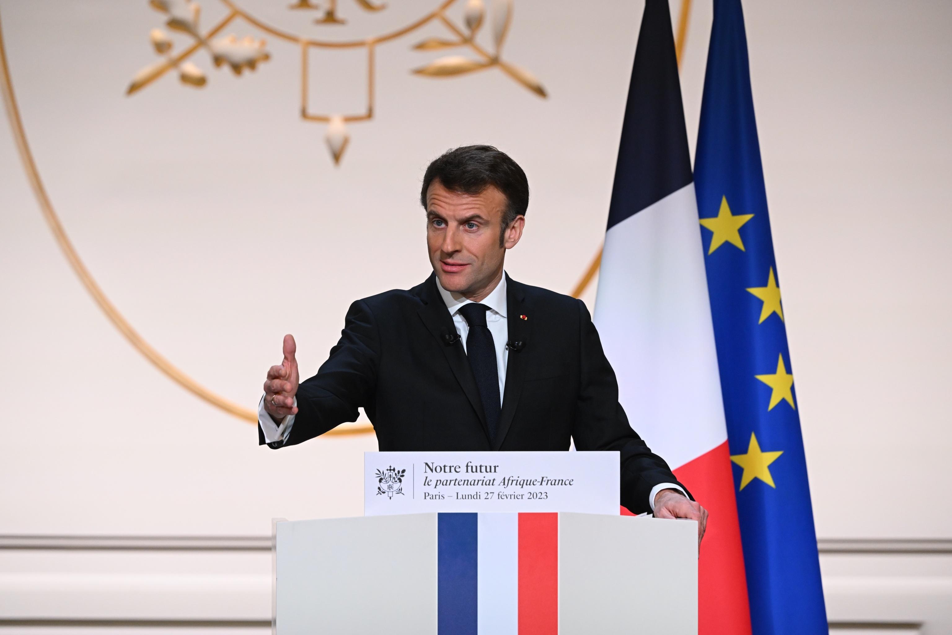 macron africa