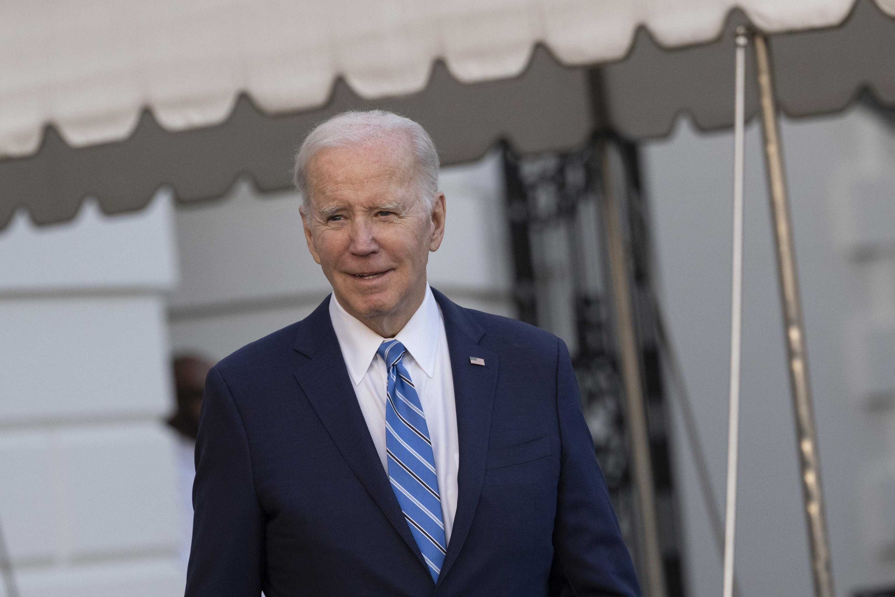BIDEN