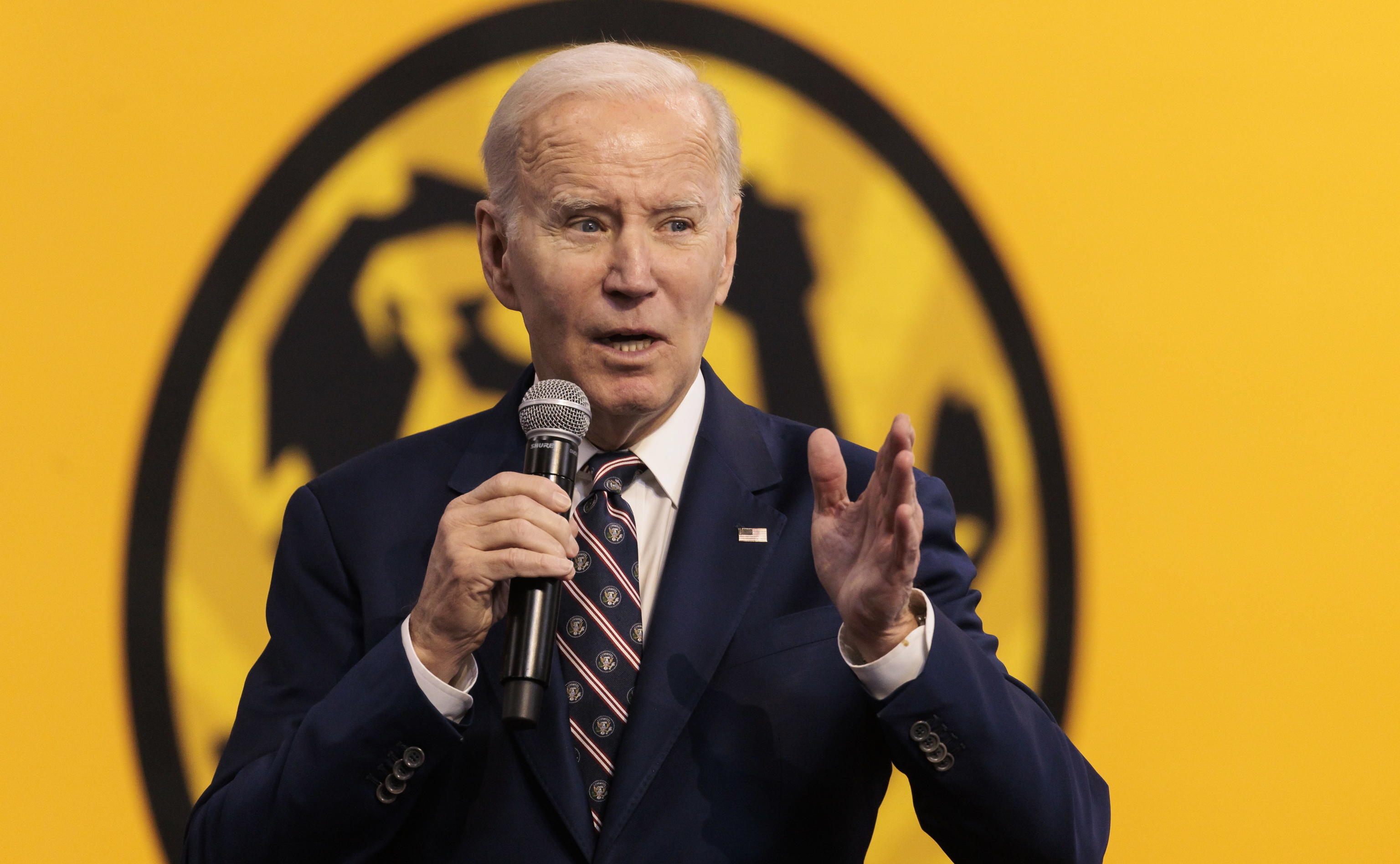 BIDEN