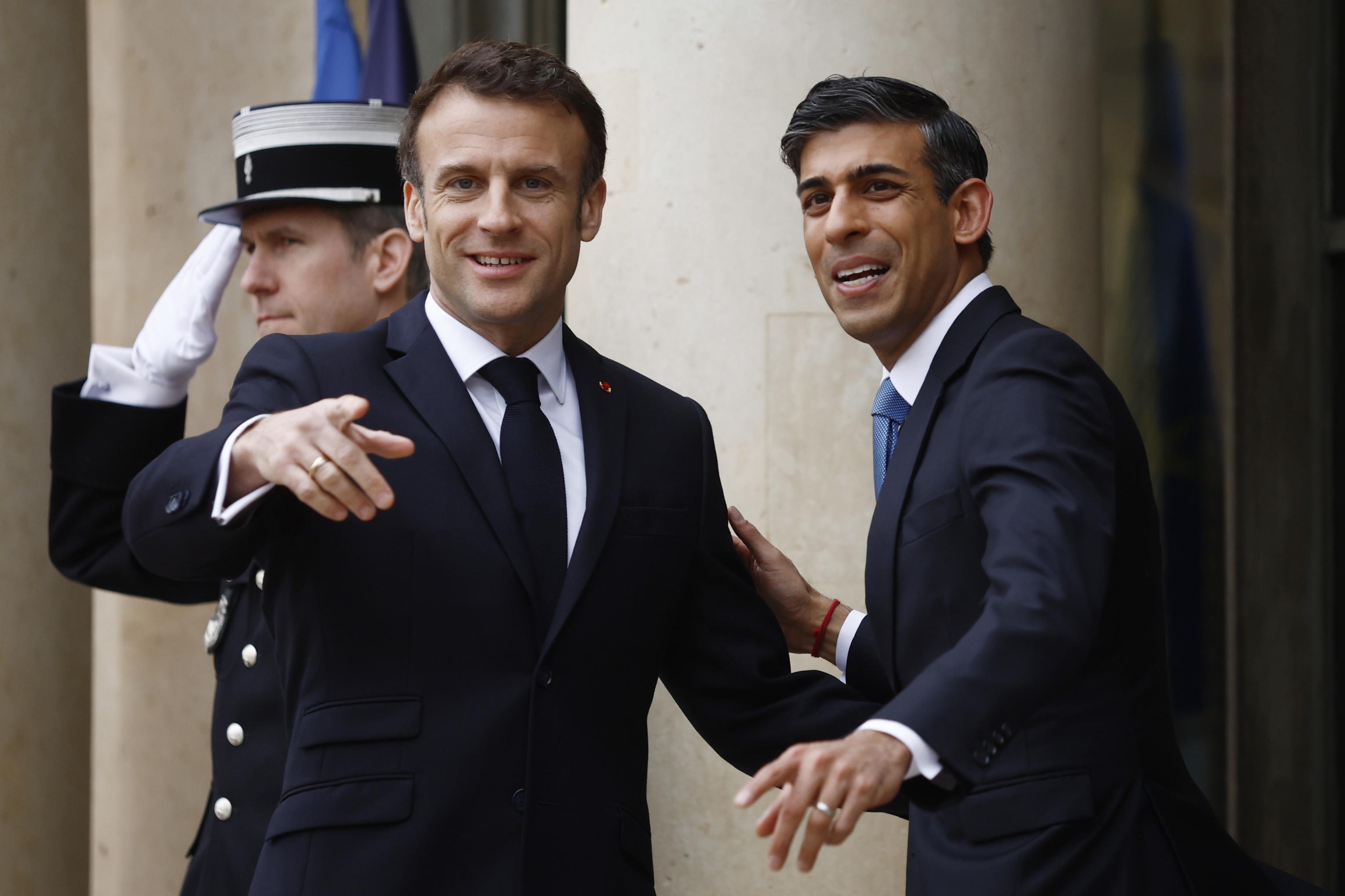 macron sunak