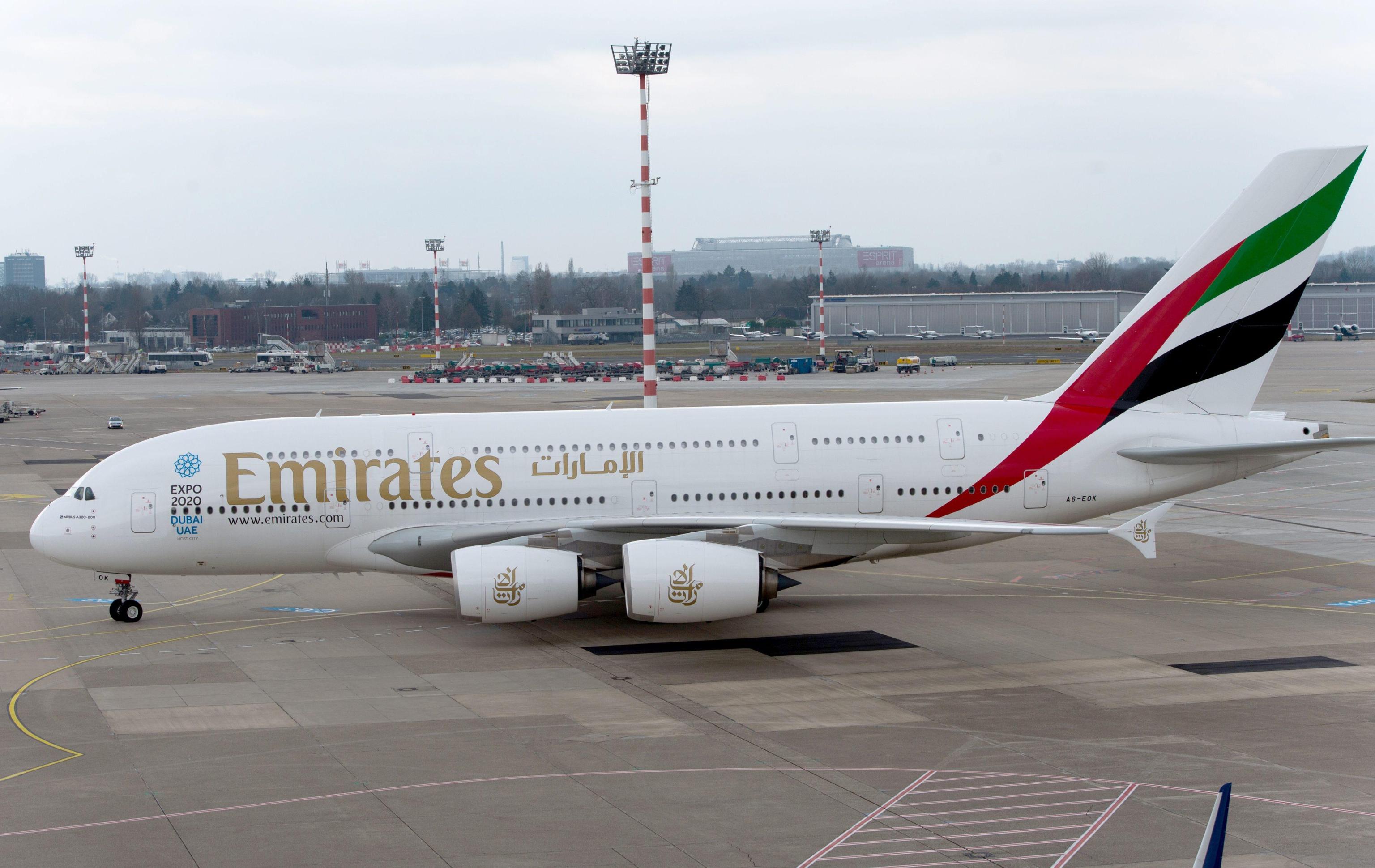 AEREO EMIRATES VOLO