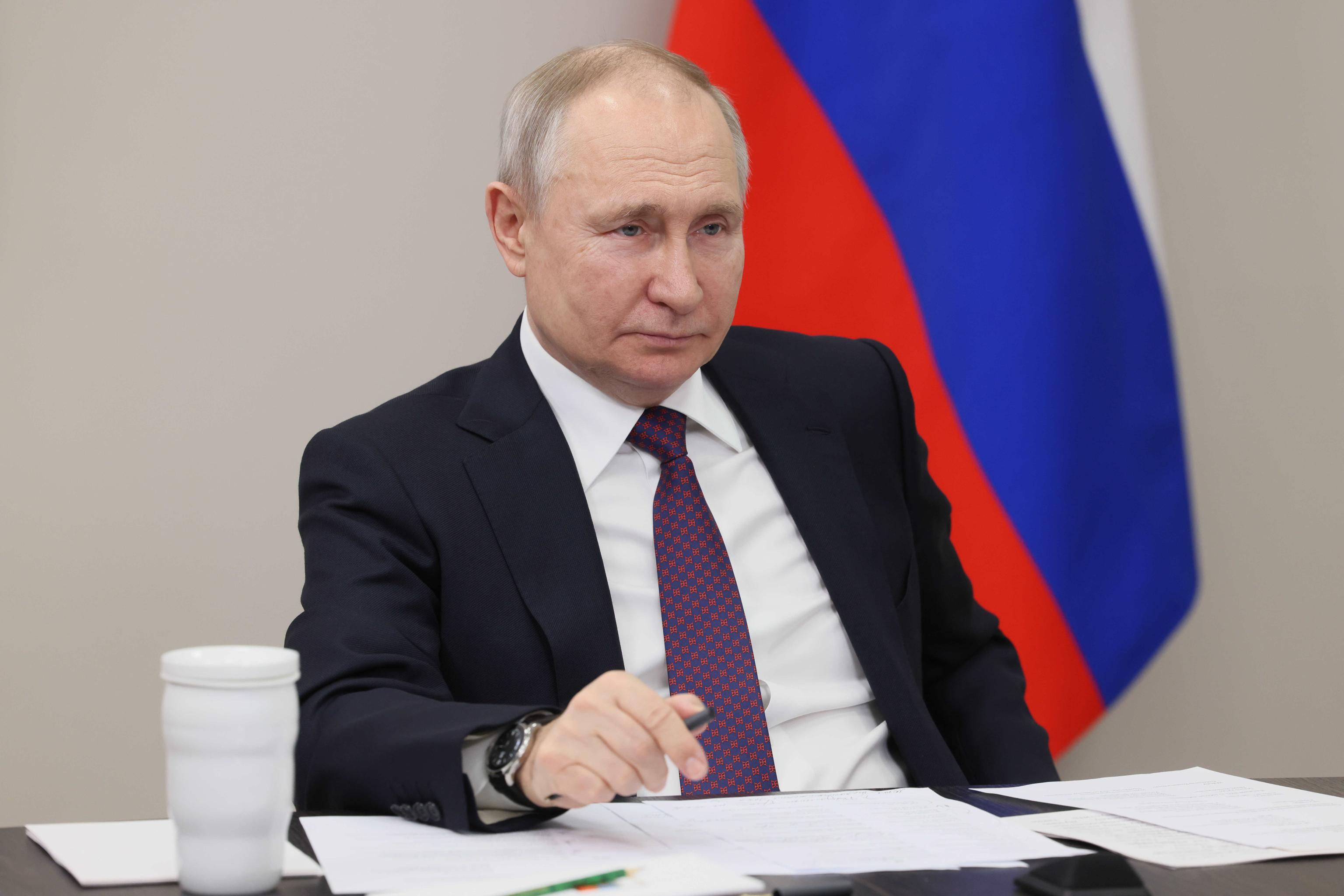 PUTIN