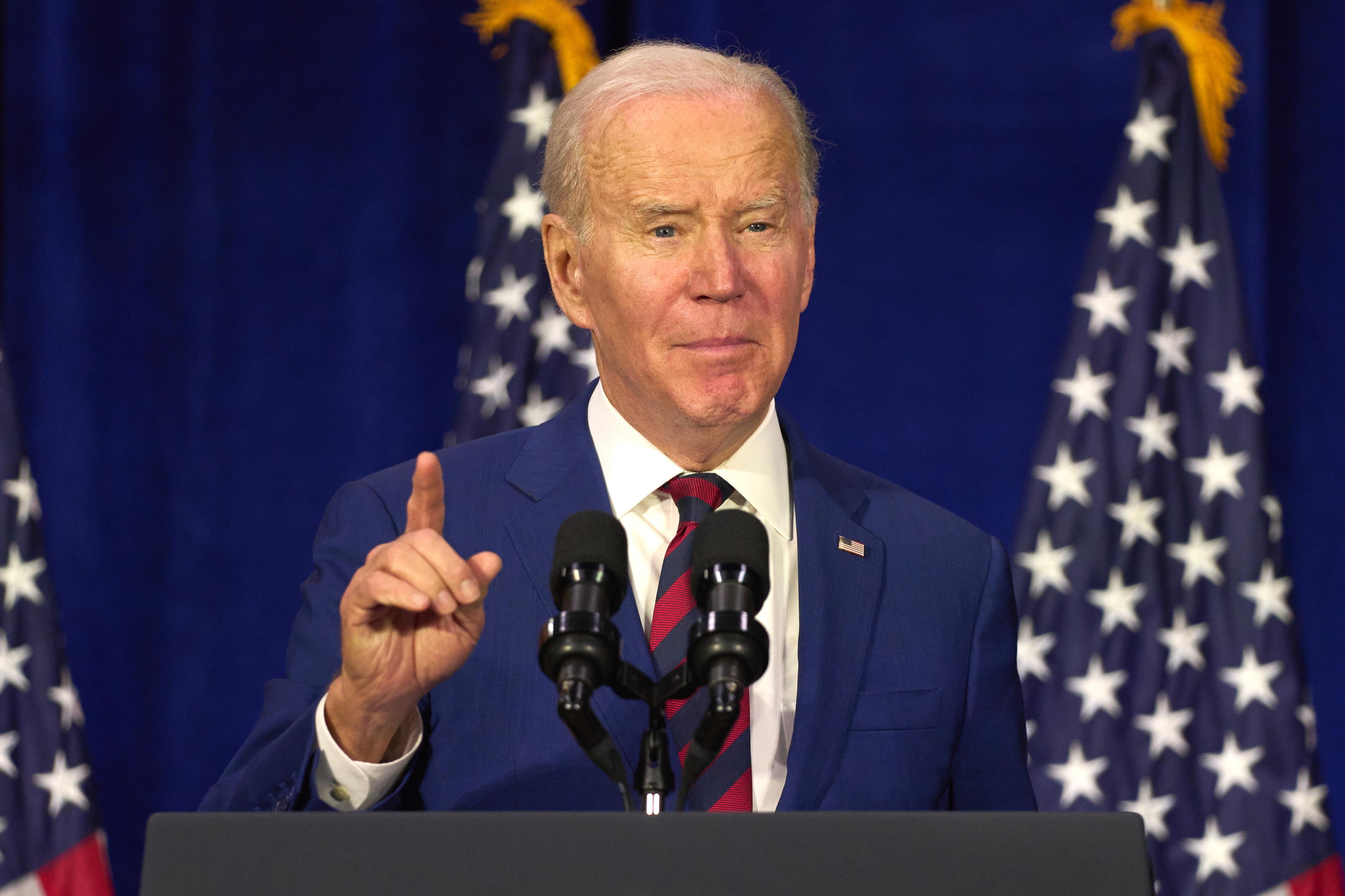 BIDEN