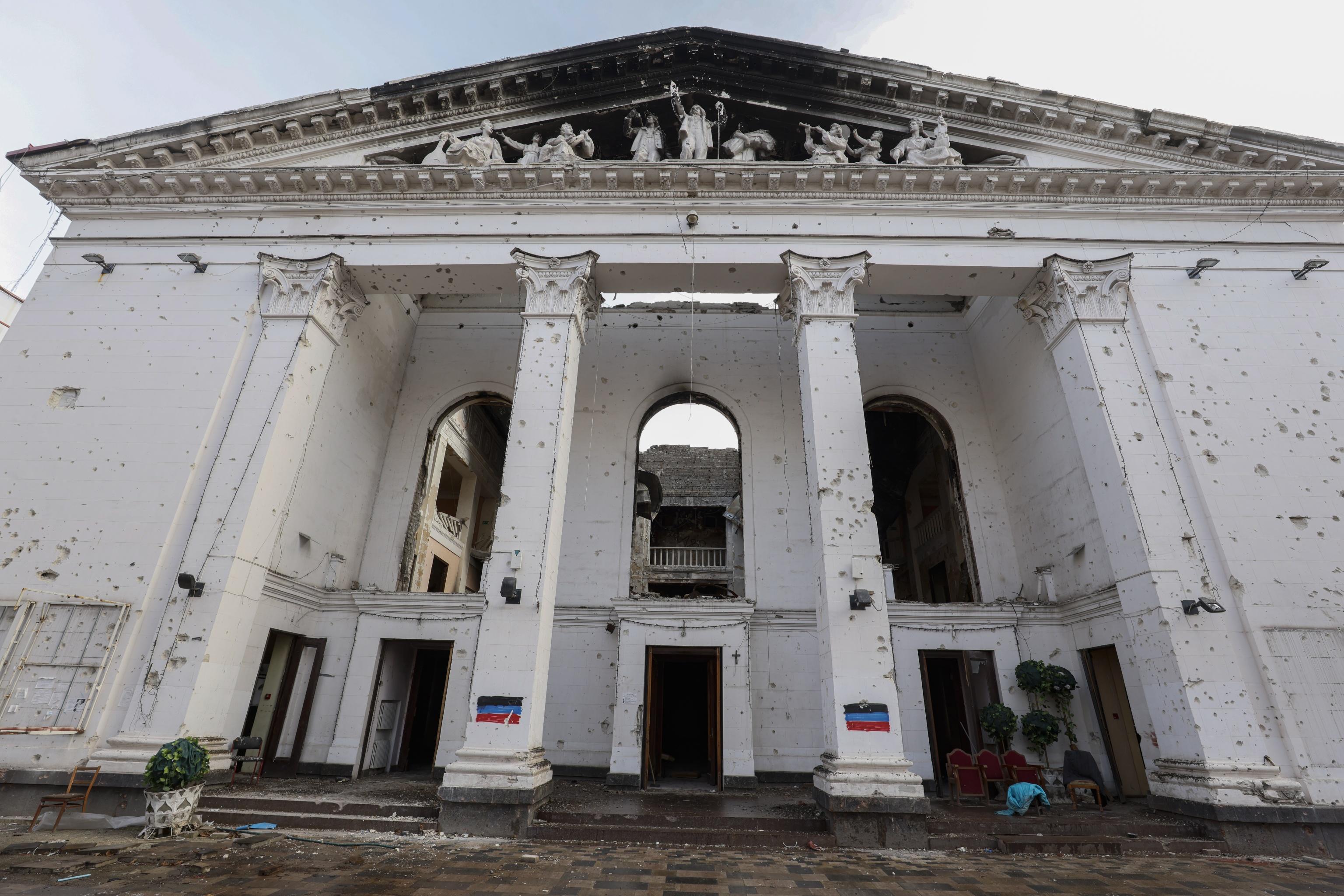 TEATRO AMRIUPOL UCRAINA