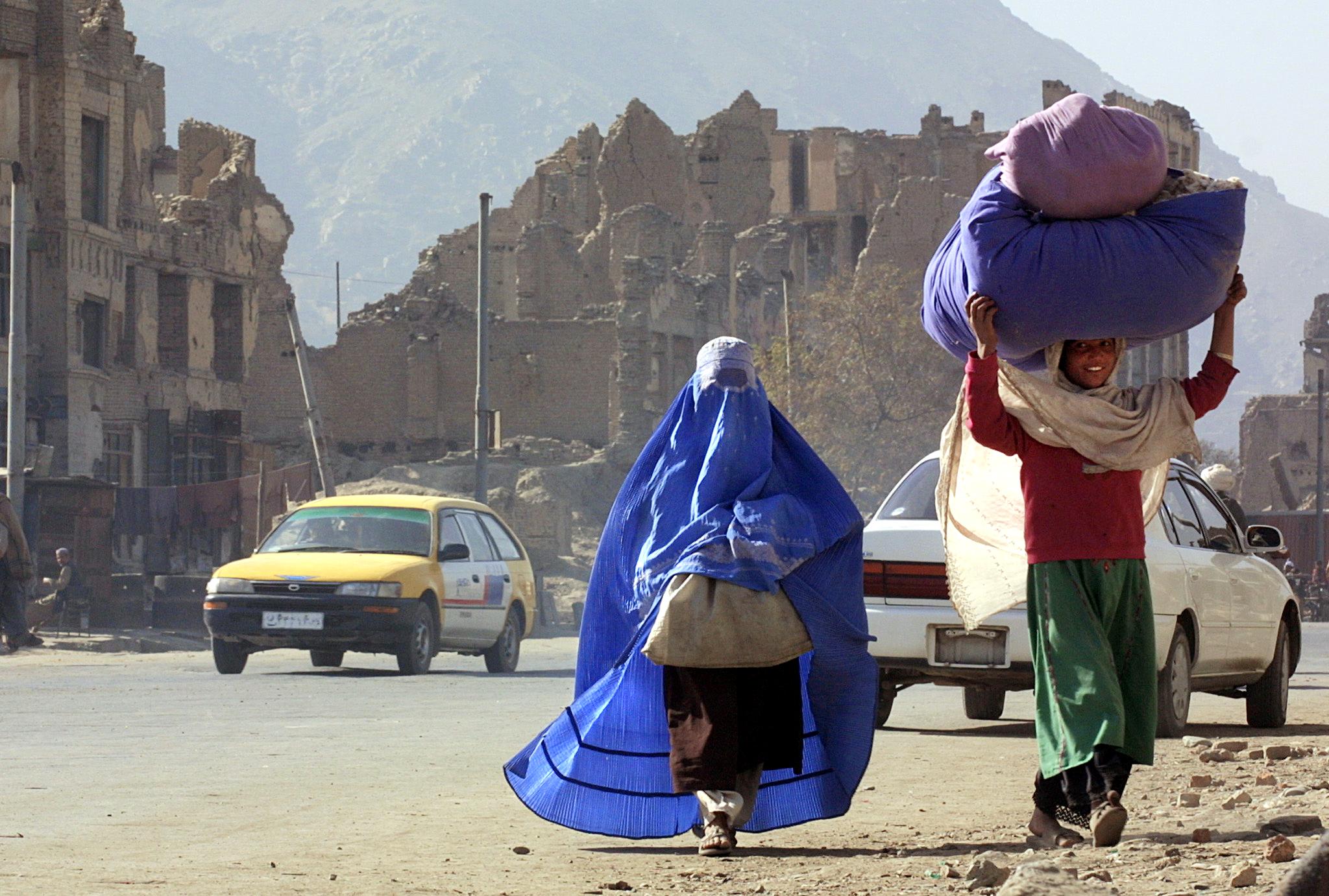 AFGHANISTAN DONNE AFGHANE AFGANE