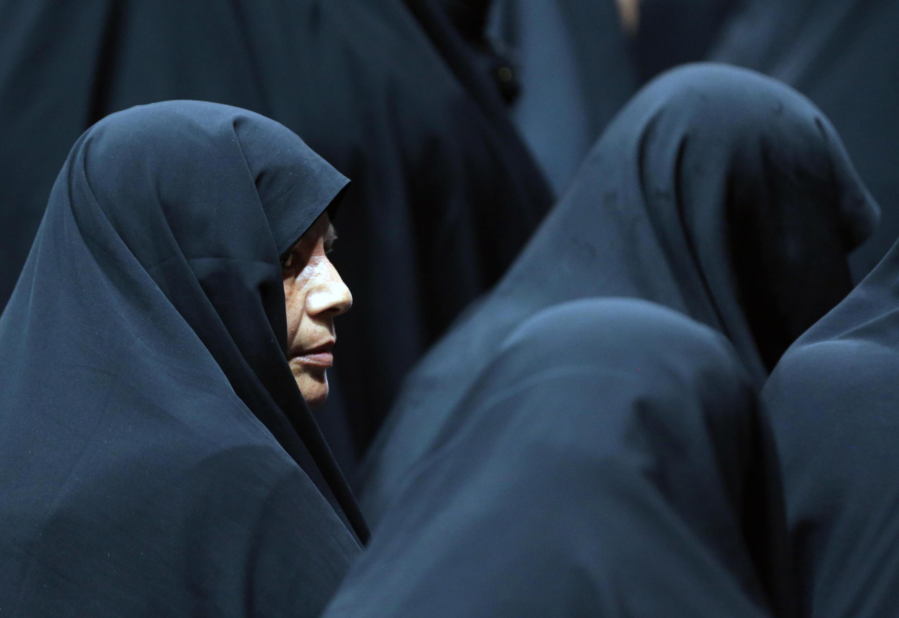 IRAN VELO HIJAB