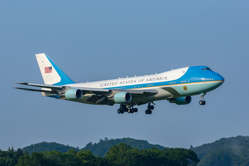 AIR FORCE ONE