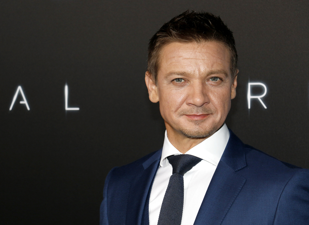 JEREMY RENNER