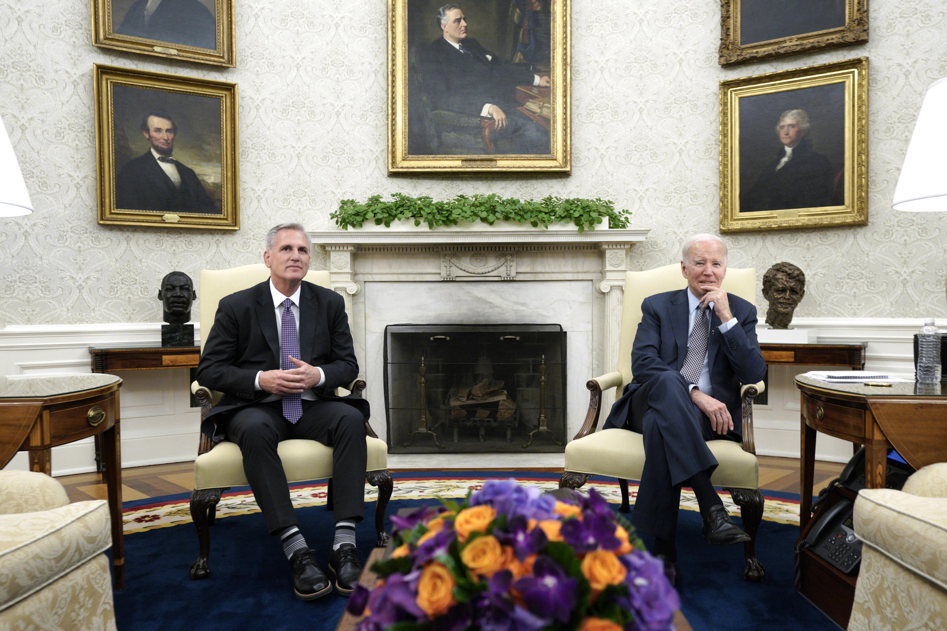 JOE BIDEN KEVIN MCCARTHY