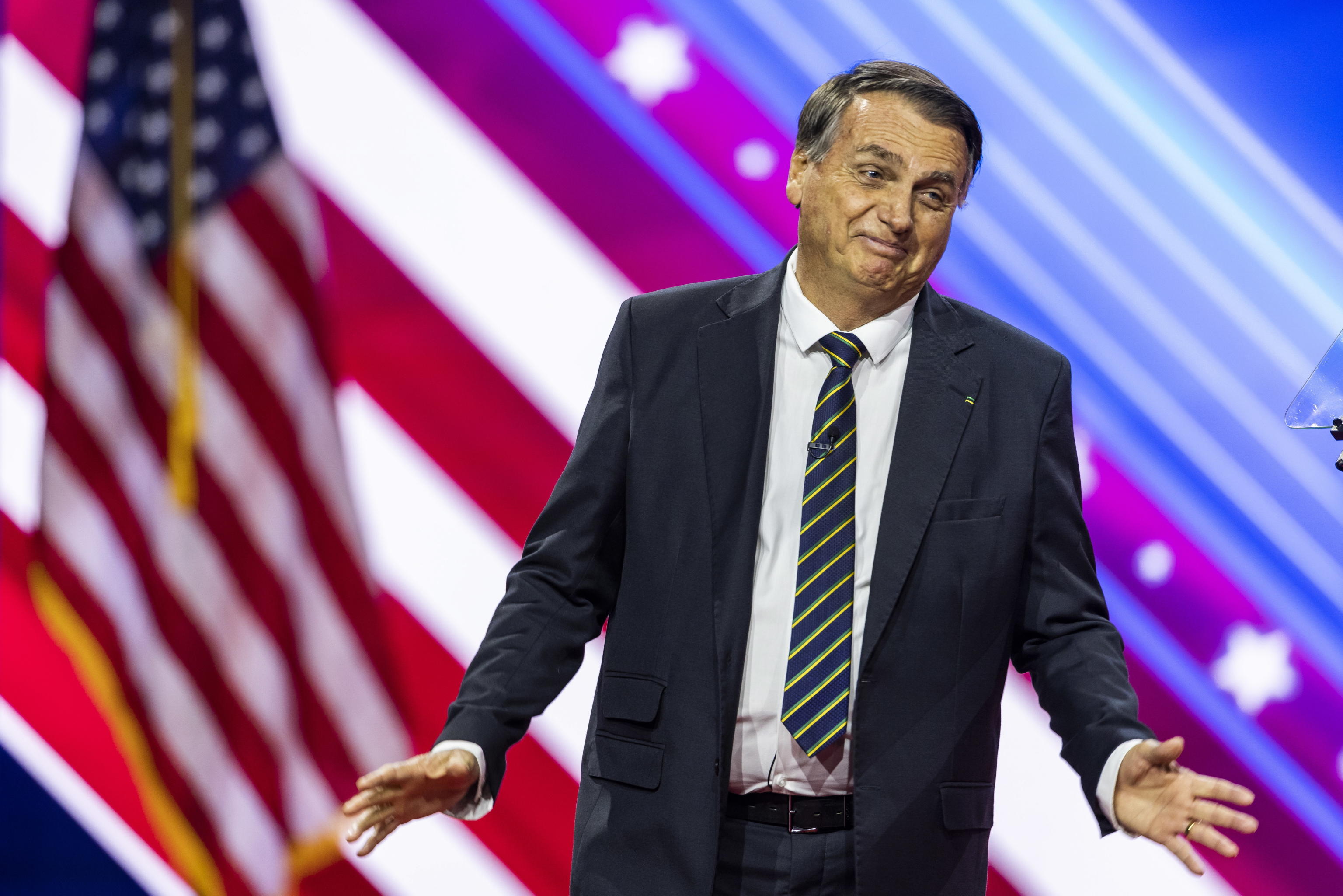 bolsonaro pass covid