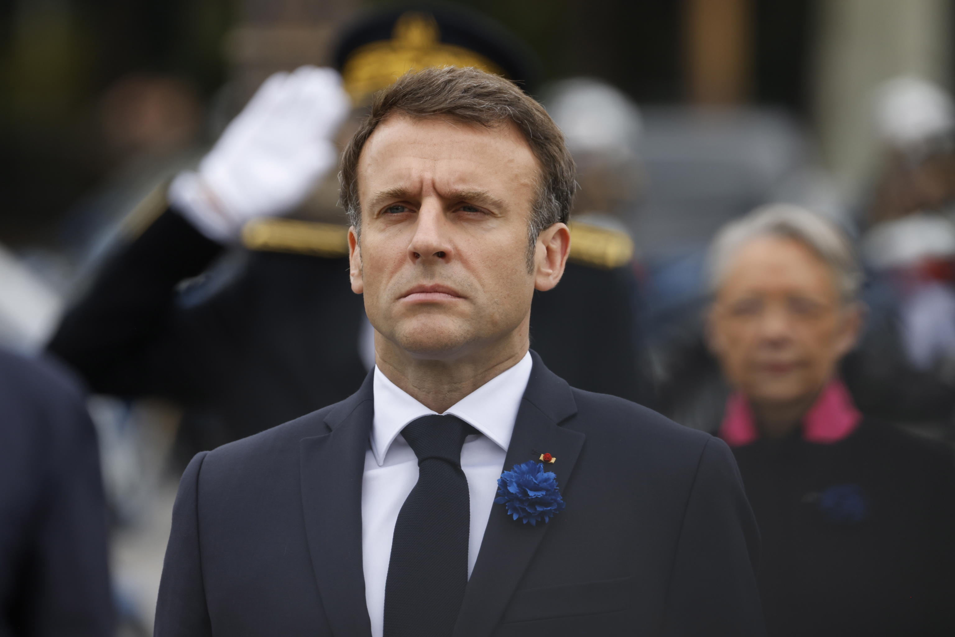 MACRON