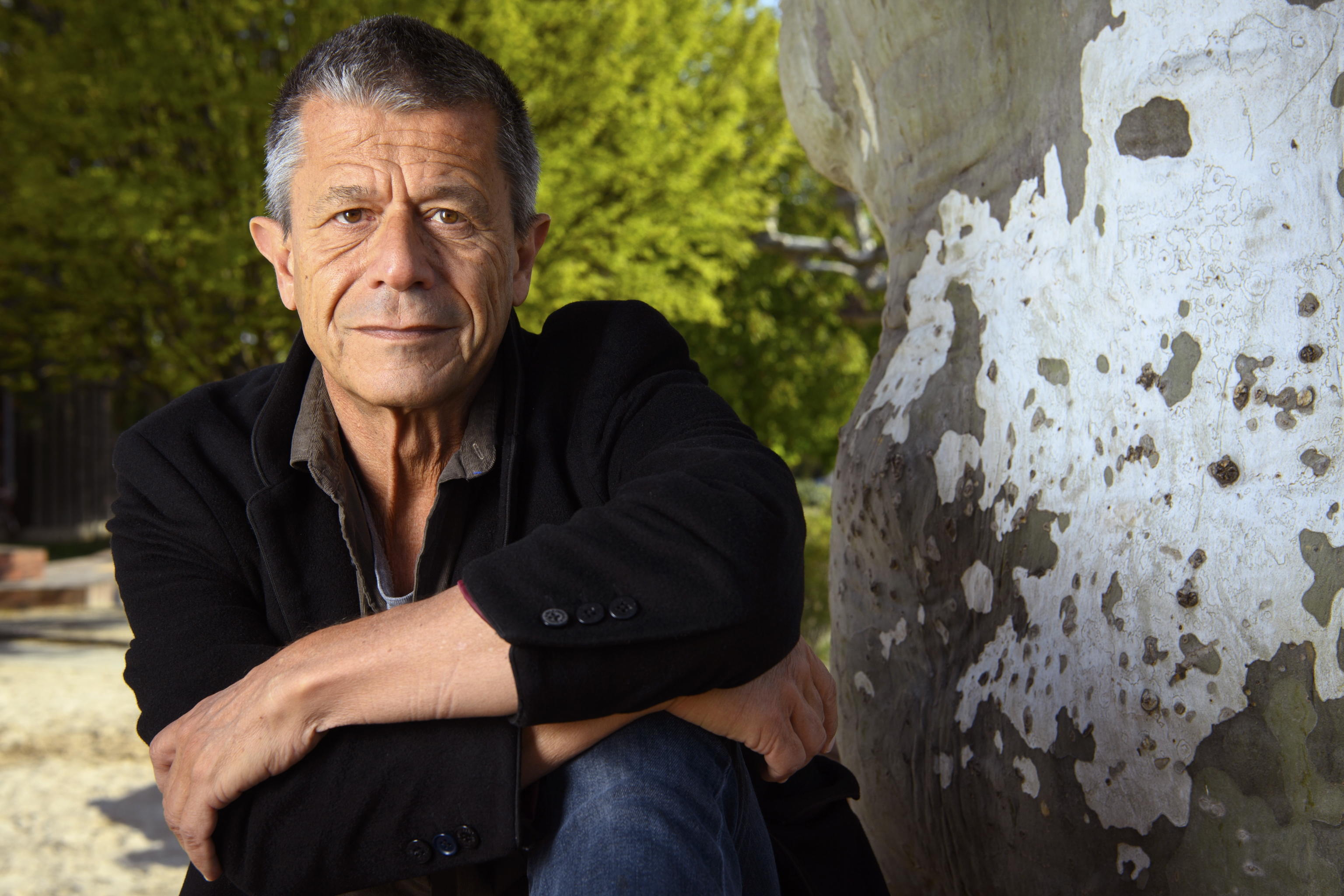 EMMANUEL CARRERE