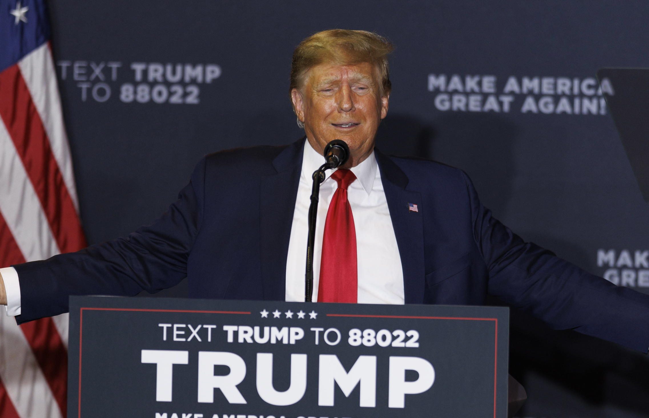 TRUMP