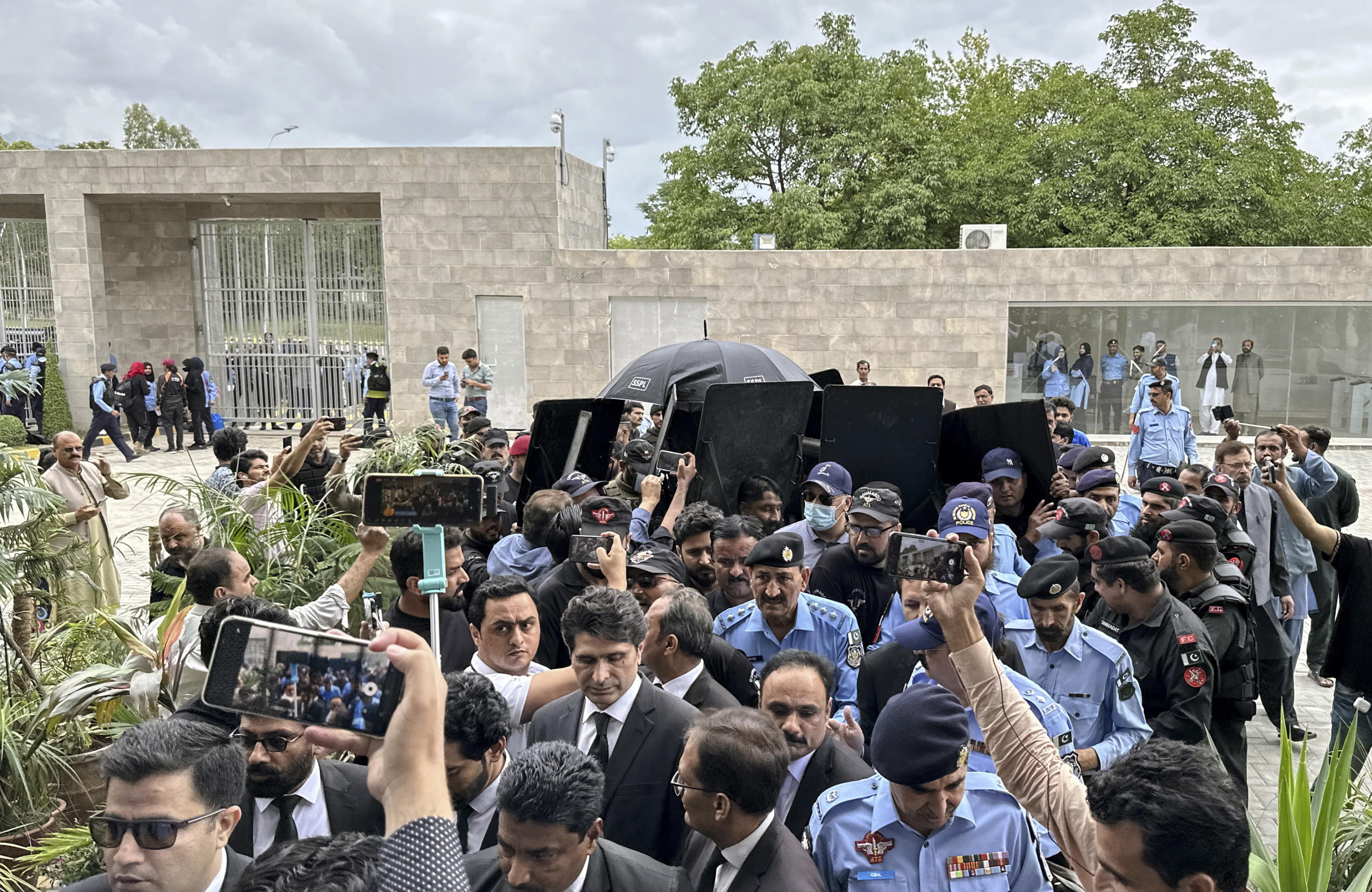 IMRAN KHAN PAKISTAN