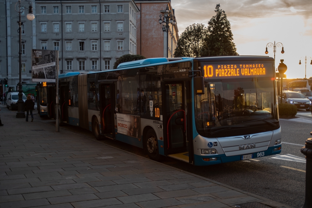 AUTOBUS TRIESTE