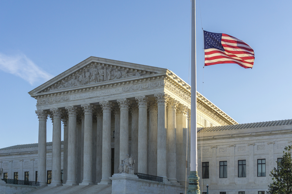 CORTE SUPREMA USA