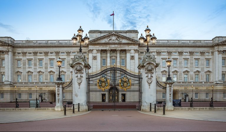 BUCKINGHAM PALACE