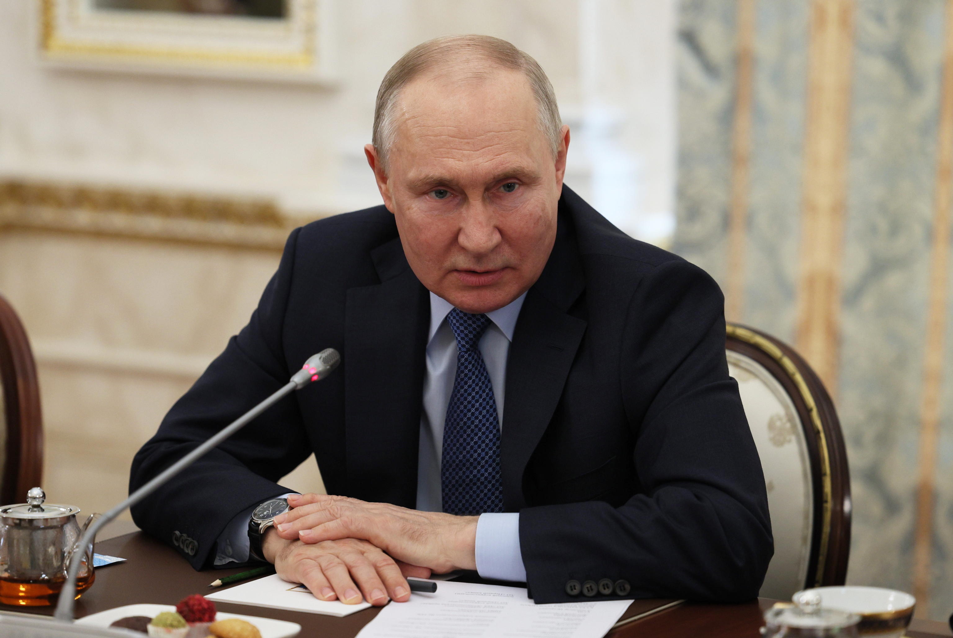 PUTIN