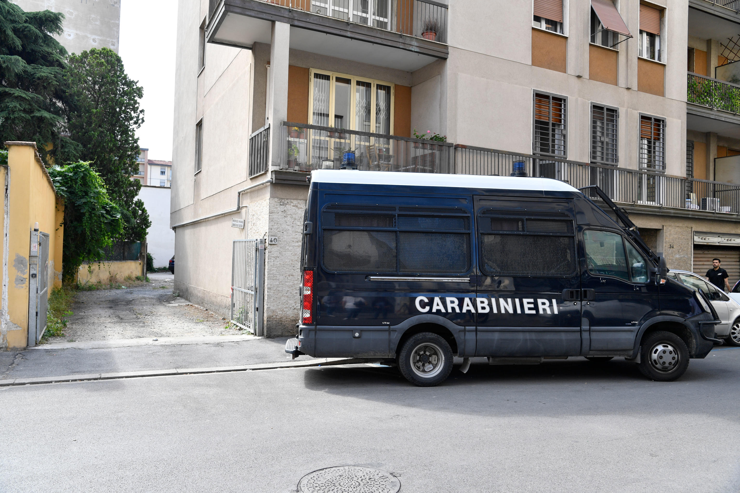 KATA SCOMPARSA FIRENZE EX HOTEL ASTOR