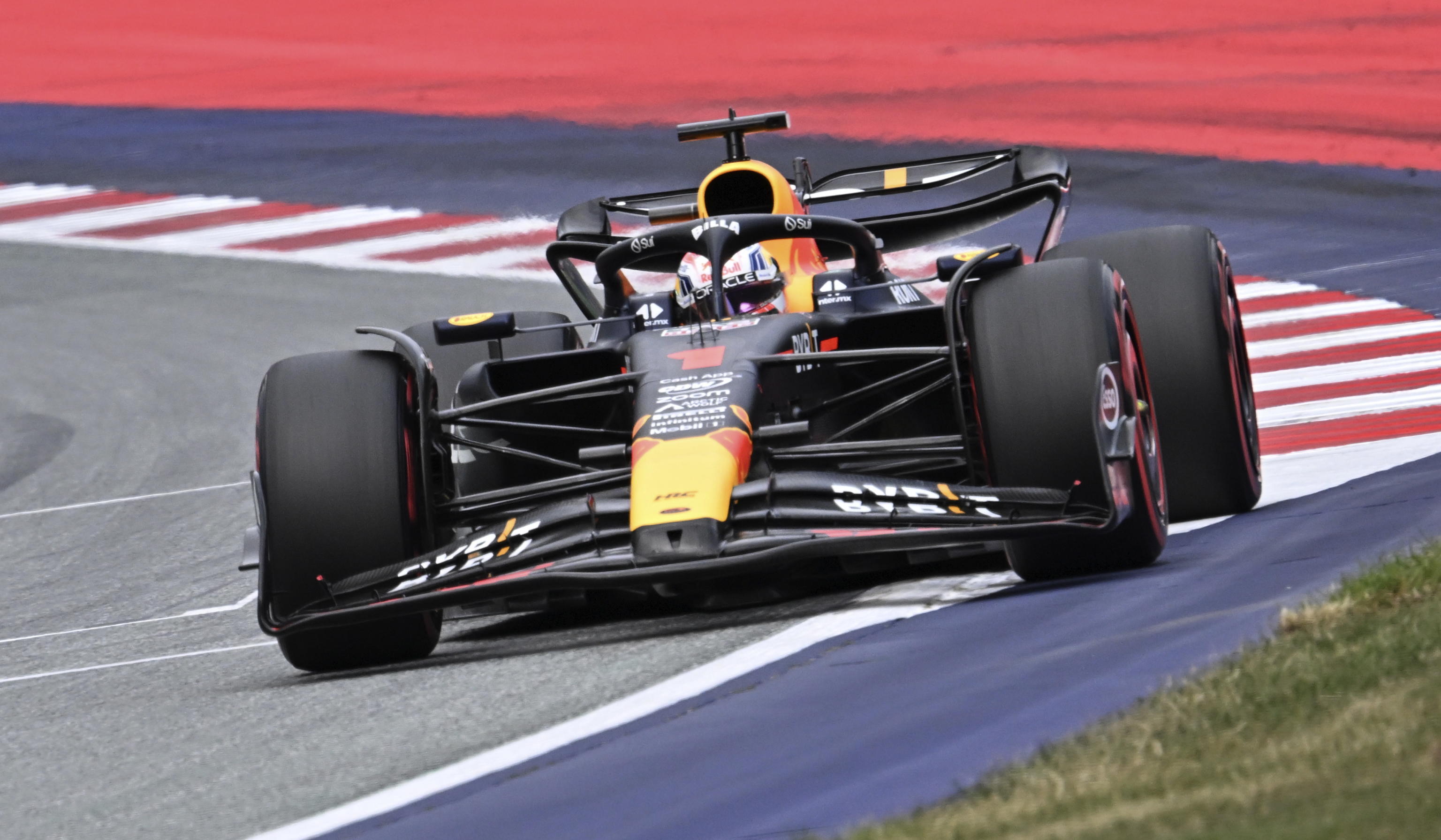 VERSTAPPEN FPRMULA 1