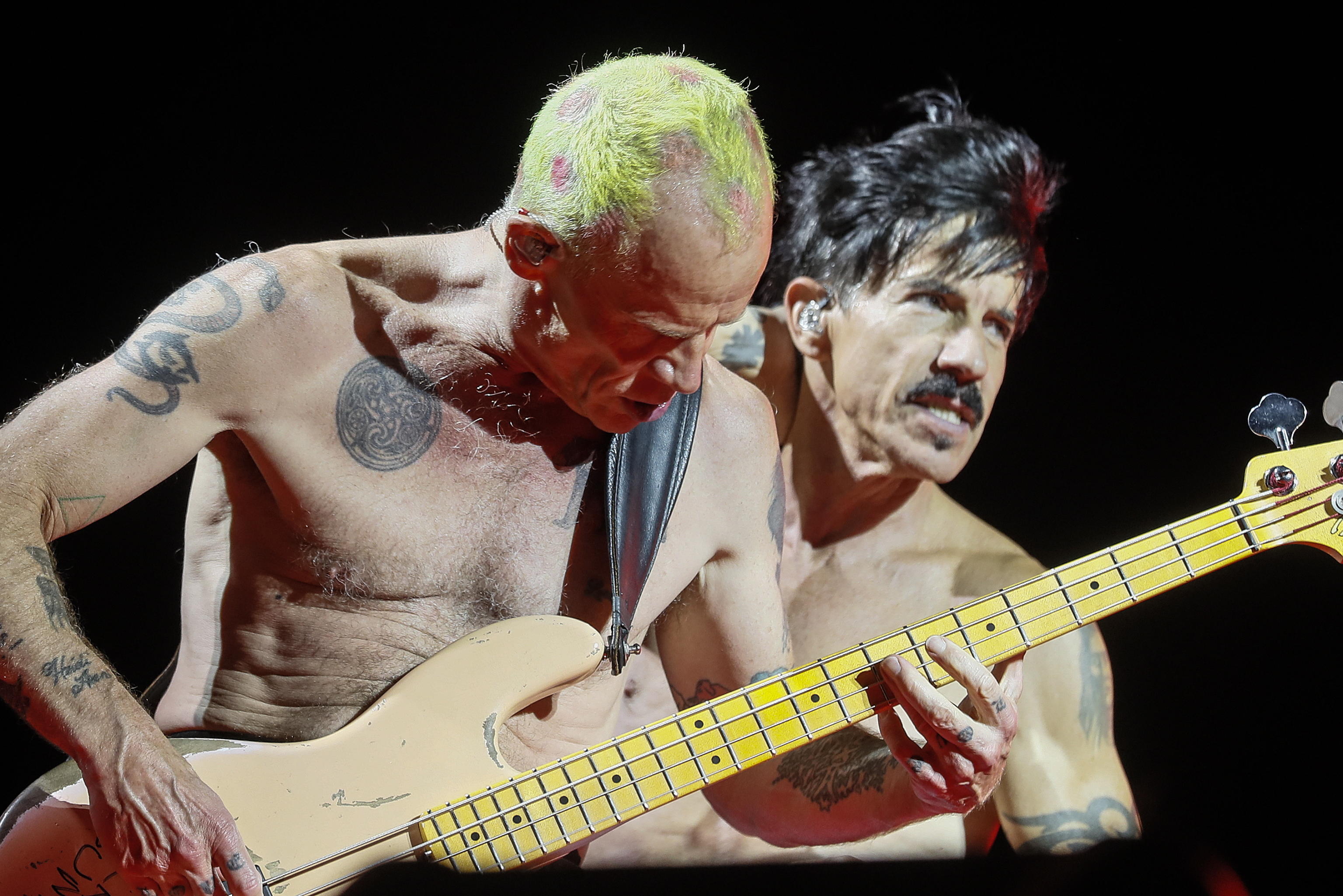 RED HOT CHILI PEPPERS