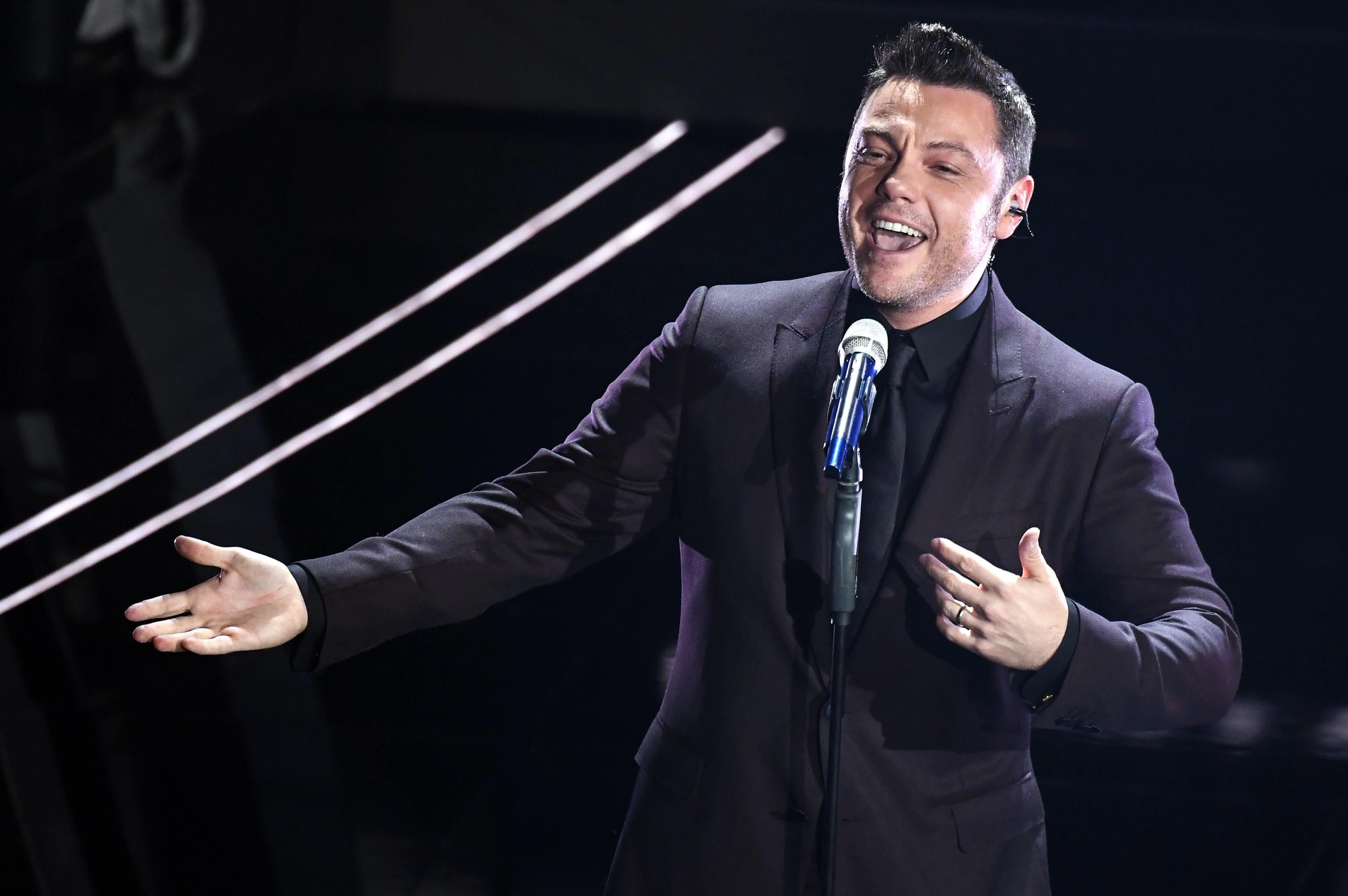 TIZIANO FERRO