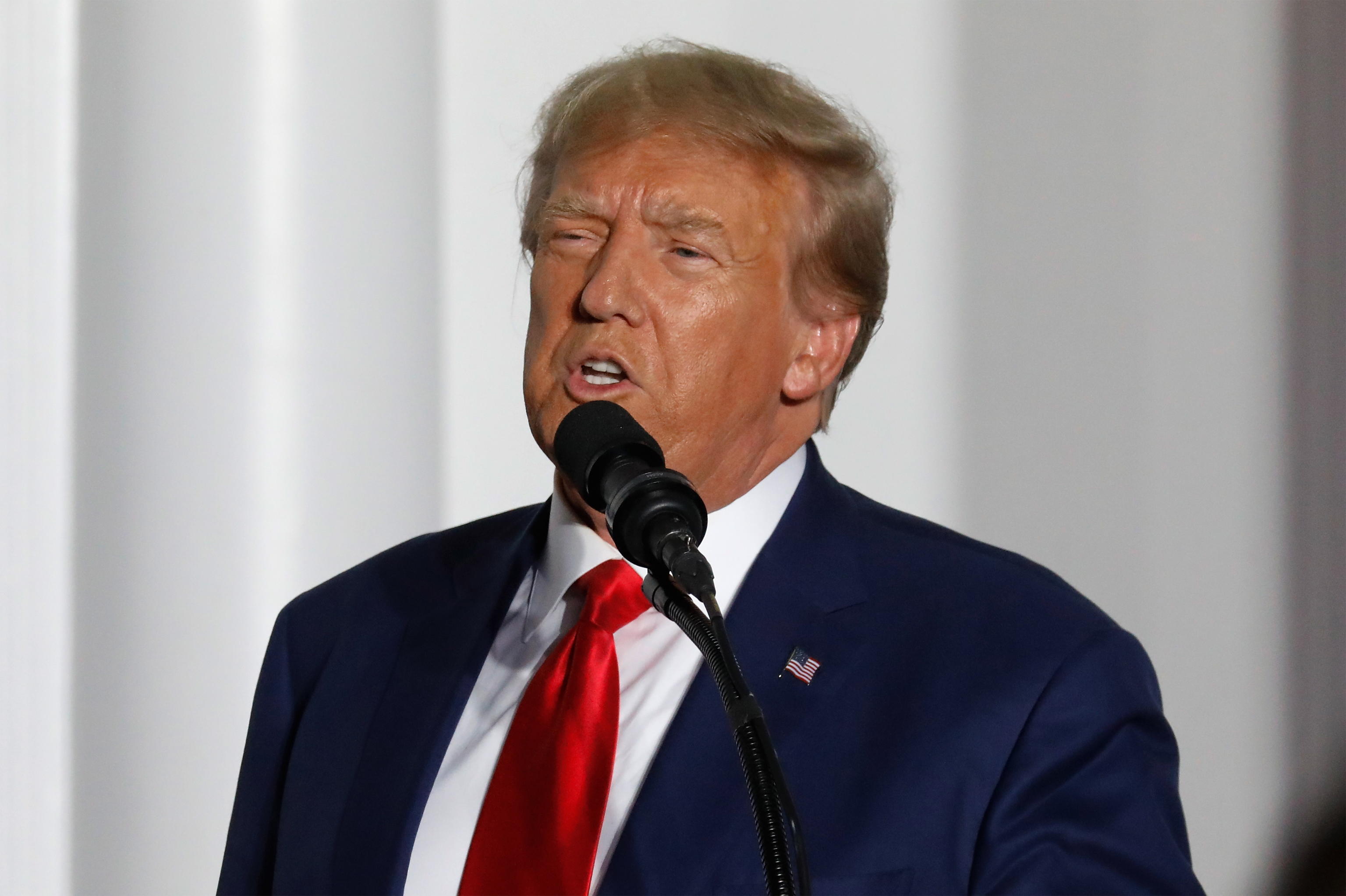 TRUMP