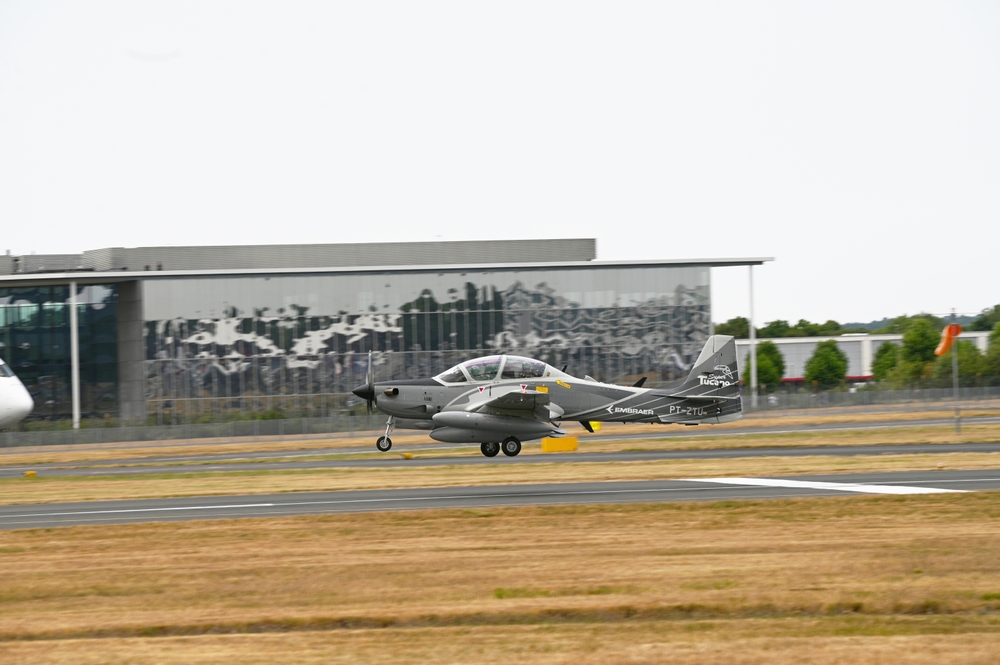 AEREI TUCANO